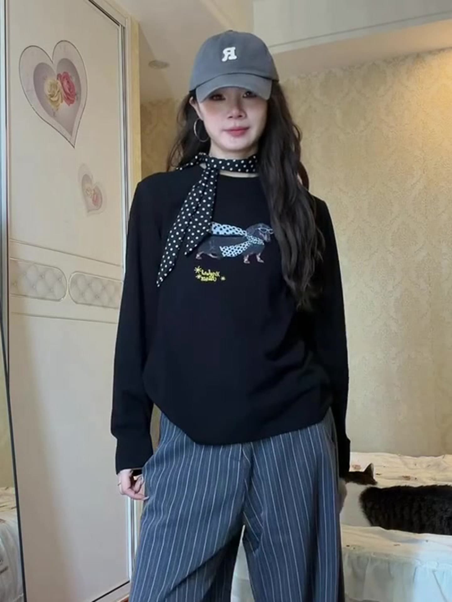 높은 품질 순면 200그램 21 빗질하다 정밀 프린트 가을 루즈핏 긴팔 티셔츠 여성 상세 이미지 2