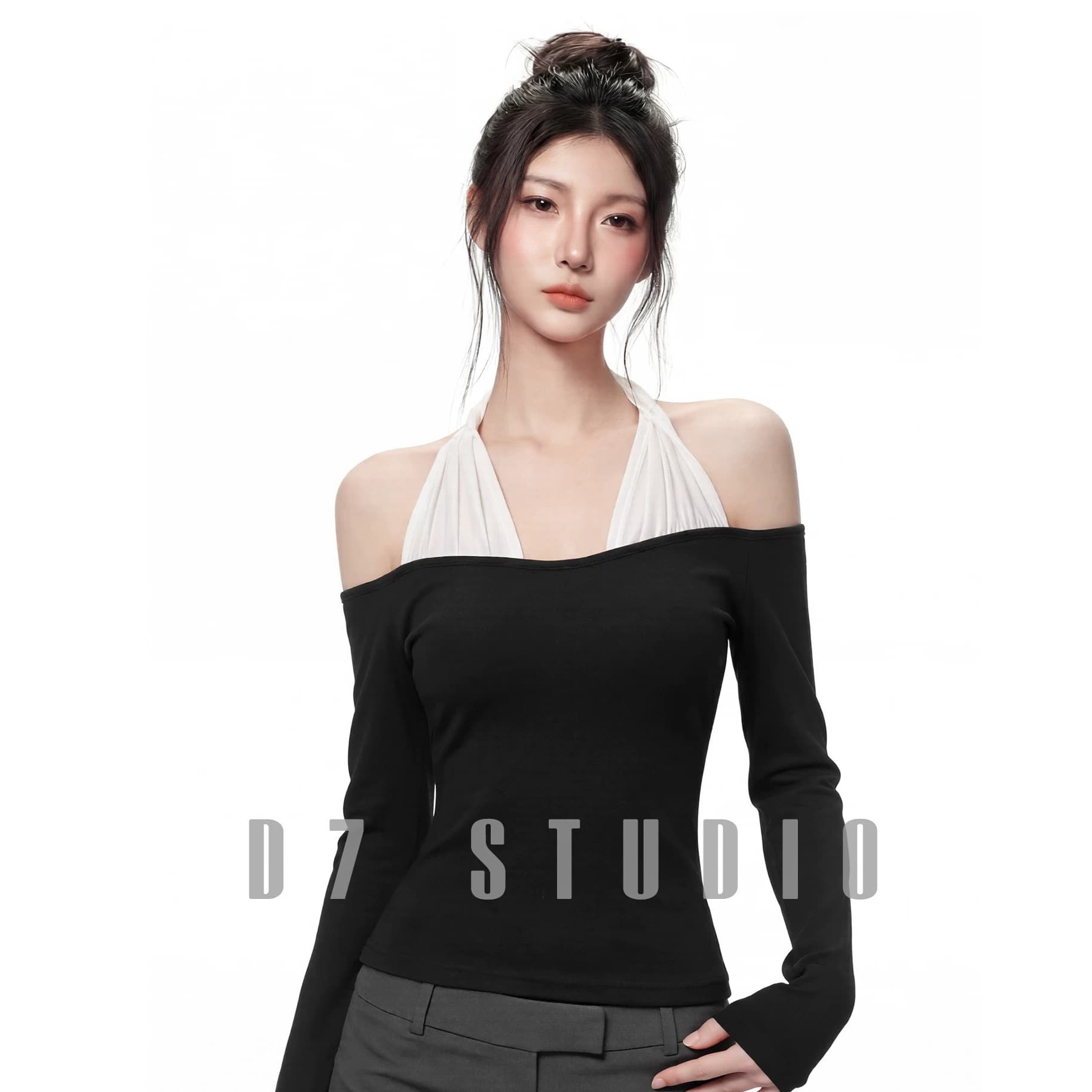 패치워크 디자인 센스 행침 목 백리스 오프숄더 긴팔 티셔츠 여성 한 부서 착용 가져 가라. 새로운 맨위