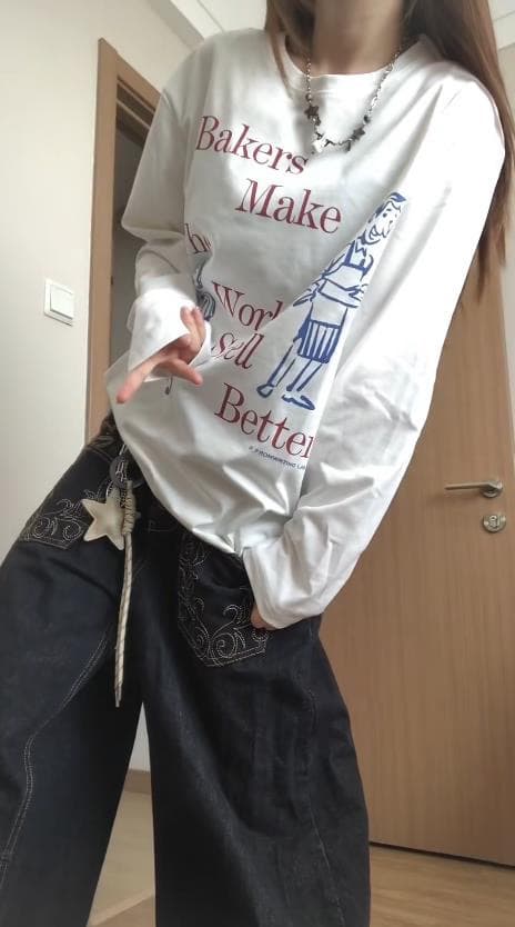 높은 품질 순면 200그램 21 빗질하다 정밀 프린트 가을 루즈핏 긴팔 티셔츠 여성 이미지 2
