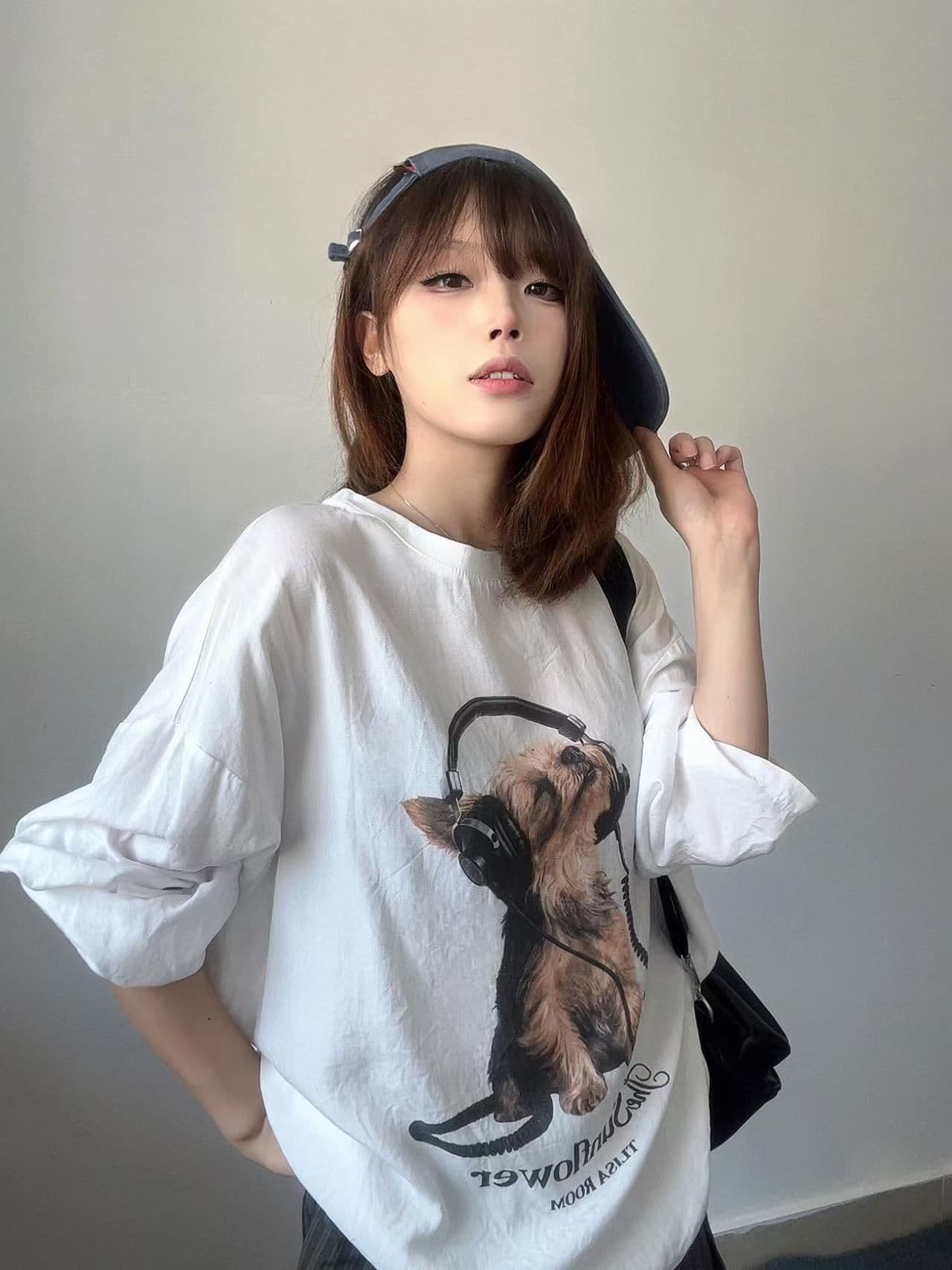 높은 품질 순면 200그램 21 빗질하다 정밀 프린트 가을 루즈핏 긴팔 티셔츠 여성 상세 이미지 3