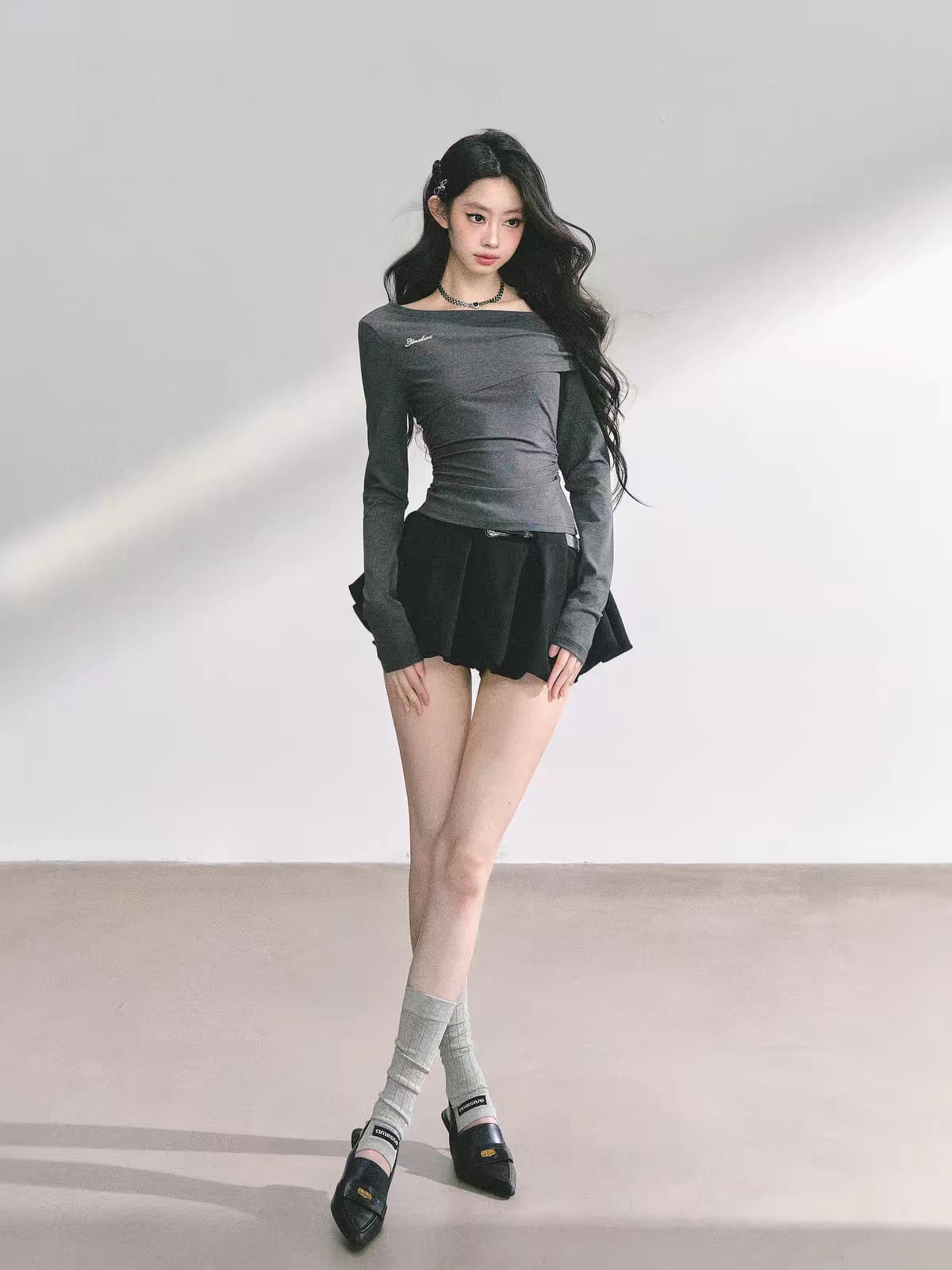 사람들 면 와 사고 방식 260 그램 한 부서 비스듬한 칼라 오프숄더 작은 대중 섹시함 기본 셔츠 긴팔 티셔츠 여성 상세 이미지 4