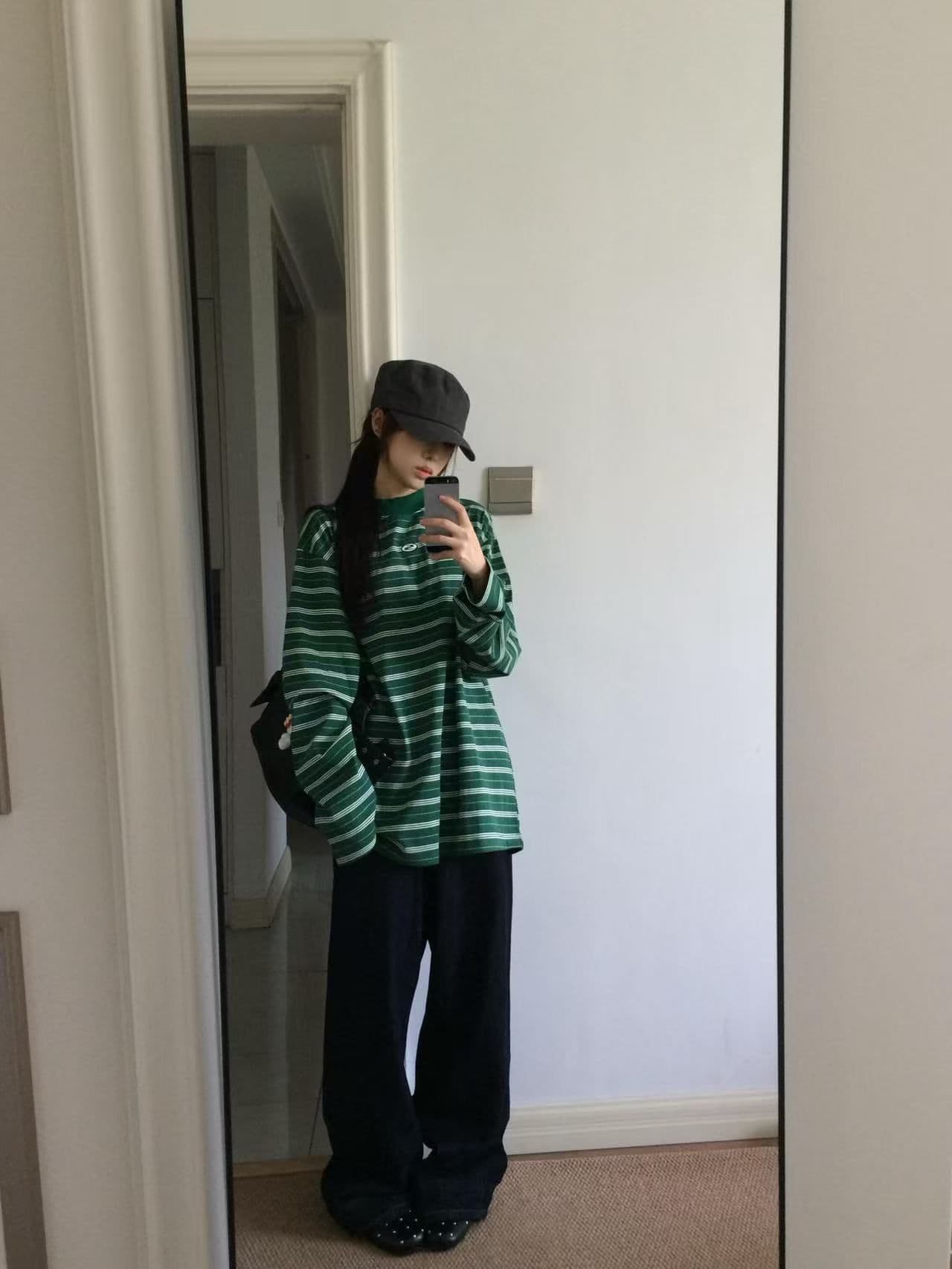 원본 원단 녹색 스트라이프 배색 긴팔 티셔츠 여성 이른 가을 새로운 루즈핏 캐주얼 맨위 상세 이미지 4