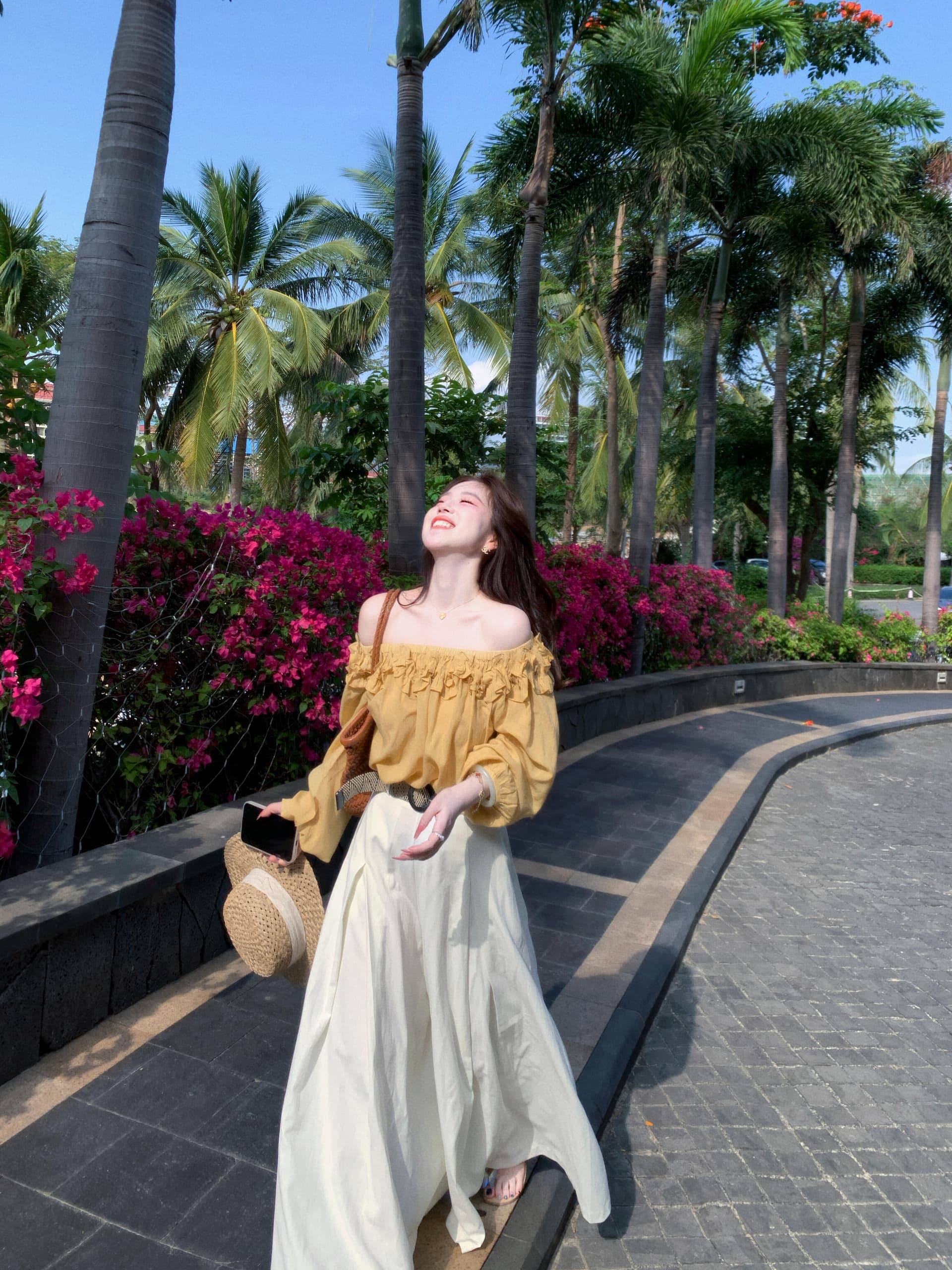 프랑스식 달콤한 스타일 오프숄더 3 차원 꽃 맨위 여성 2026 봄 새로운 화이트 하이웨이스트 반신 치마 세트 상세 이미지 2