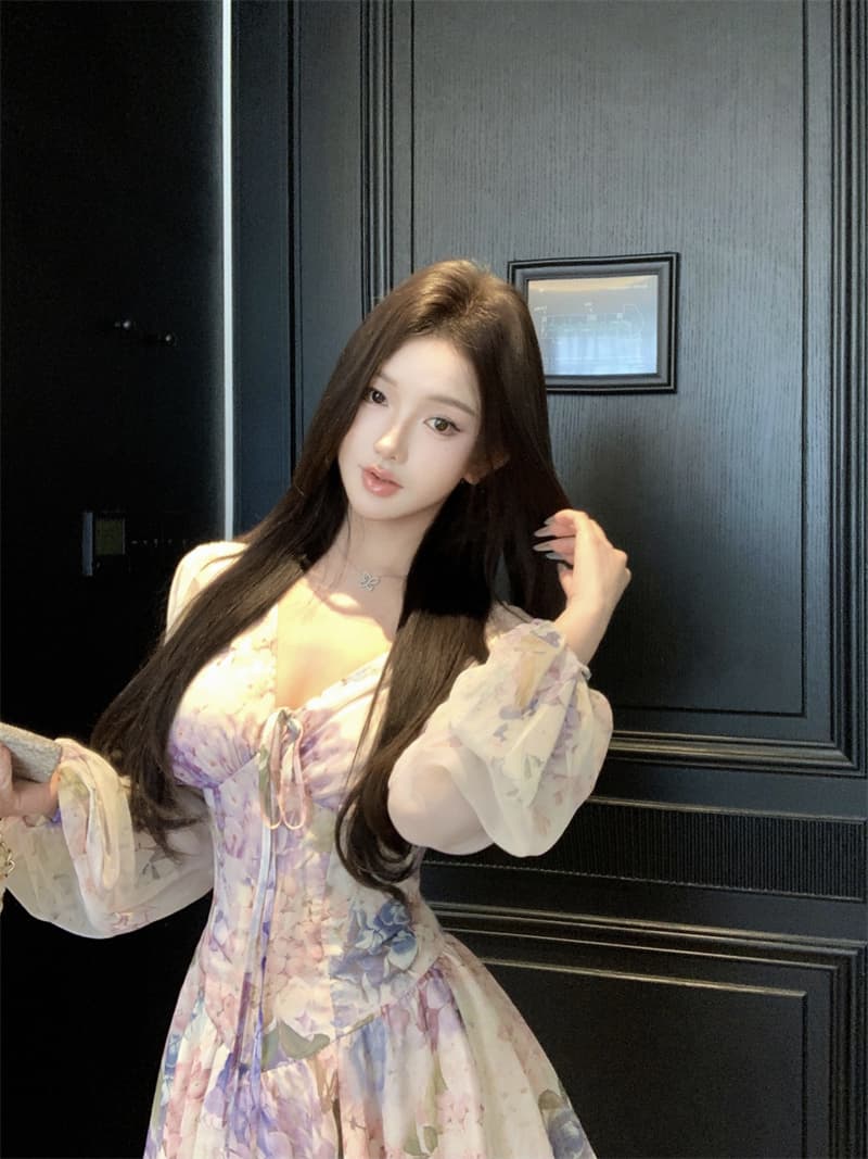 디자인 센스 품격 허리 수축 슬림해 보이는 미니 스커트 등나무 꽃 여성 드레스 이미지 3