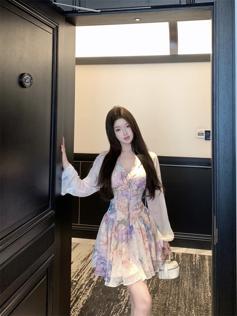 디자인 센스 품격 허리 수축 슬림해 보이는 미니 스커트 등나무 꽃 여성 드레스 이미지 2