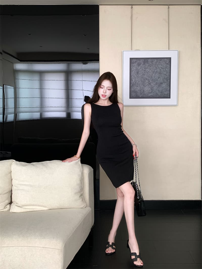 실사 루이 가을 니트 원피스 라운드 넥 조용한 럭셔리 민소매 니트 드레스 상세 이미지 10