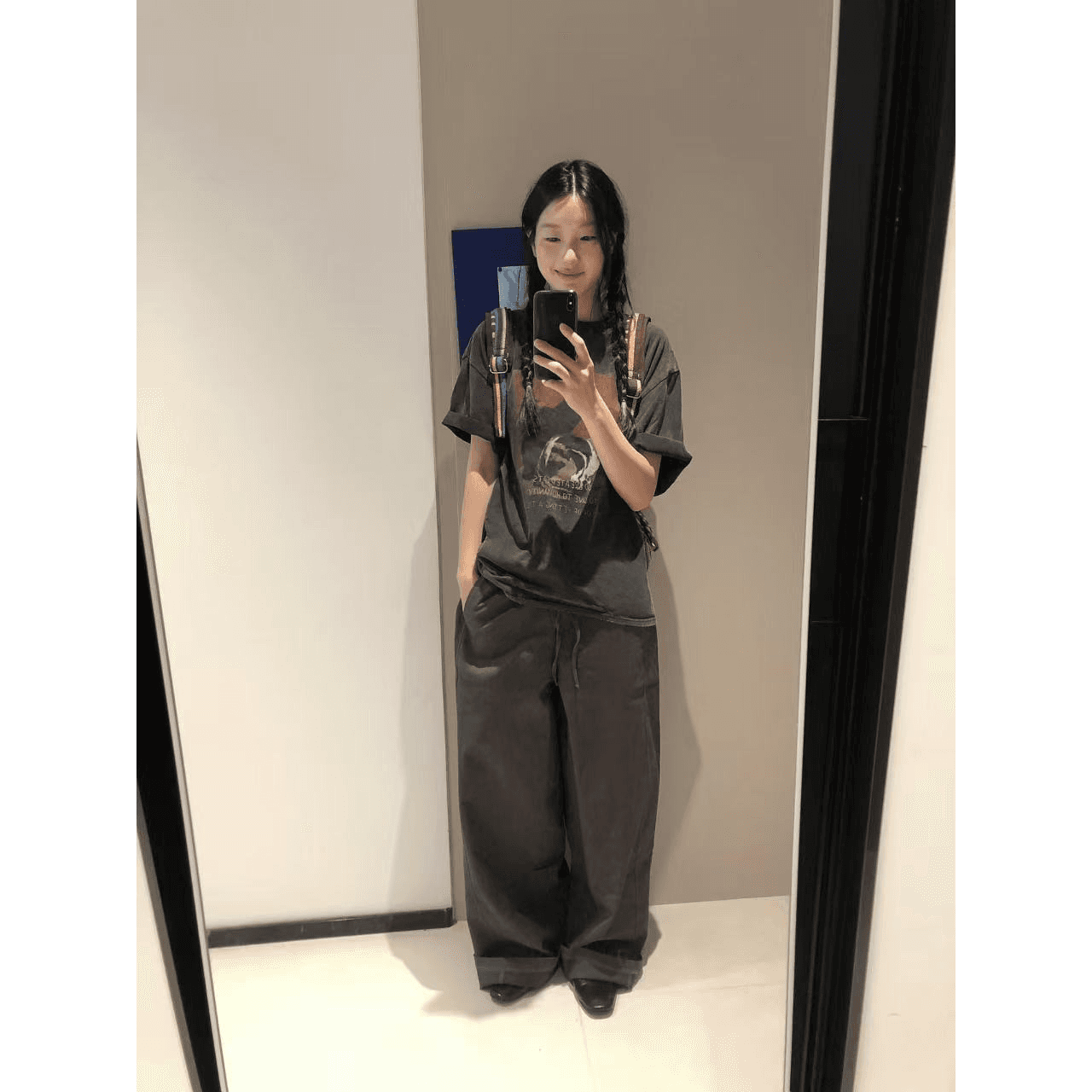 워싱 블랙 20 개 230 크 빗질하다 닫기 이후 패키지 칼라 루즈핏 프린트 반팔 티셔츠 이미지 5