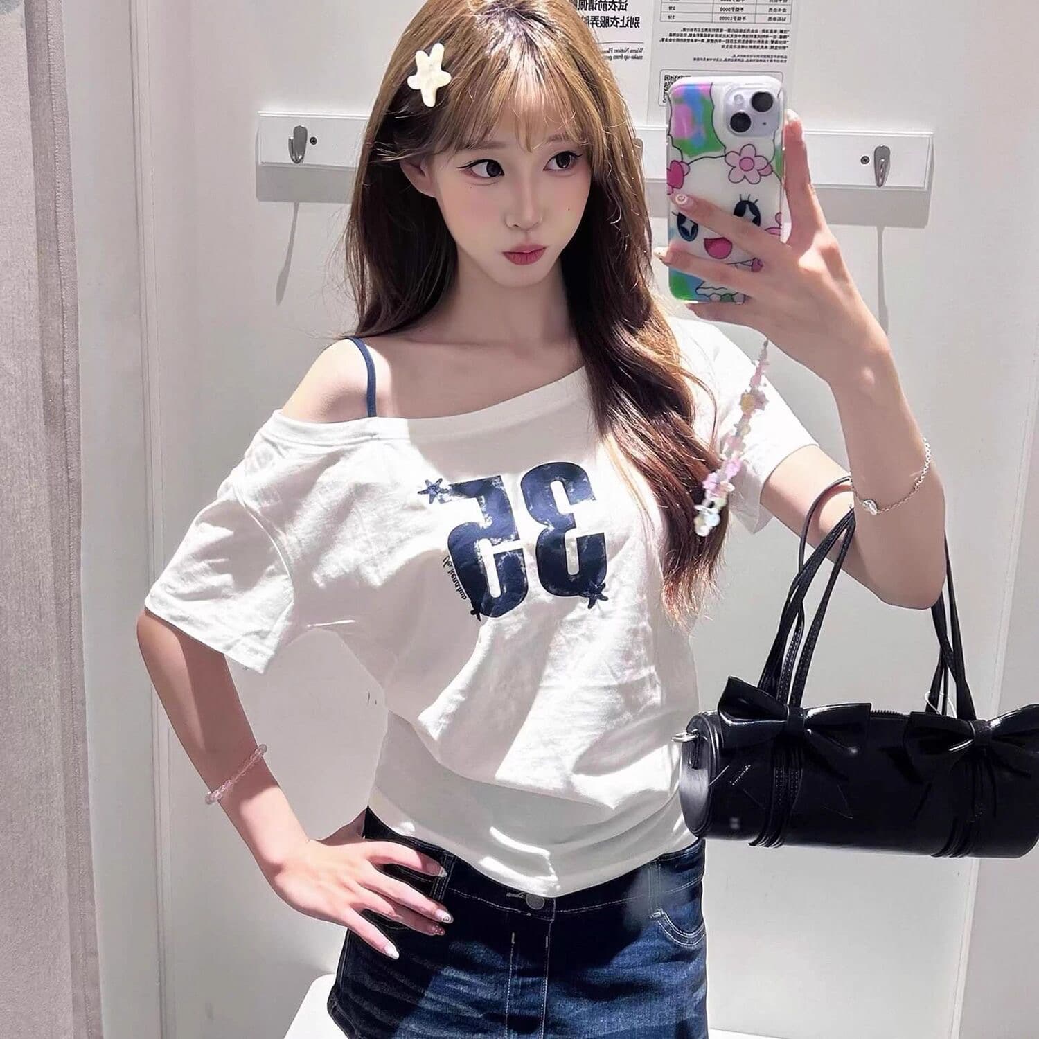 아메리칸 레트로 핫걸 숫자 프린트 비스듬한 어깨 순면 반팔 티셔츠 여성 여름 디자인 센스 오프숄더 루즈핏 맨위 상세 이미지 2