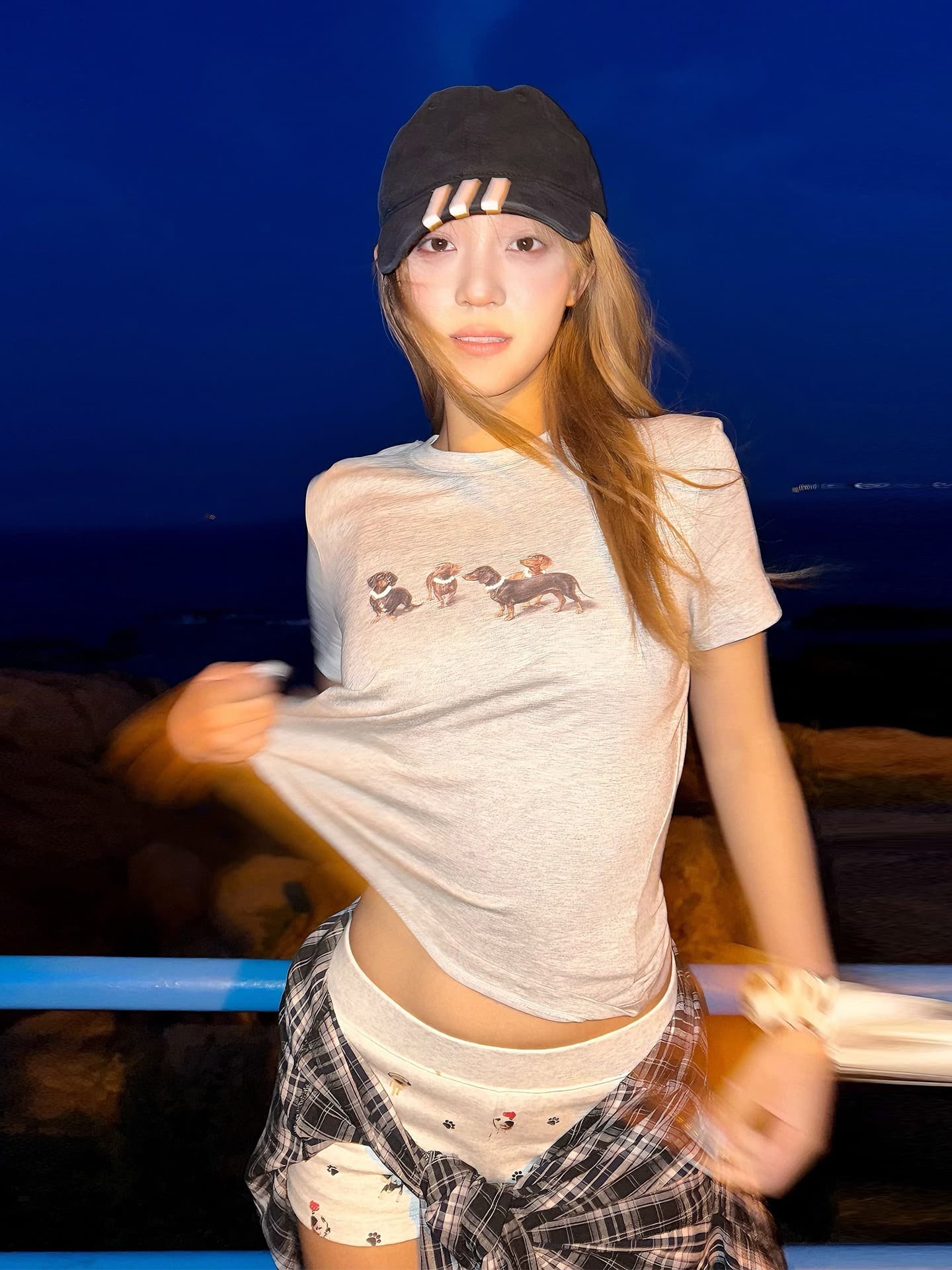 아메리칸 레트로 긍정적 인 어깨 라운드 넥 프린트 반팔 티셔츠 상세 이미지 4