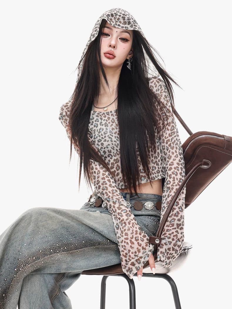 레트로 레오파드 무늬 후드 긴팔 티셔츠 여성 디자인 센스 새로운 아메리칸 핫걸 바람 이슬 뼈의 쇼트 스타일 자외선 차단 맨위 여성 이미지 2