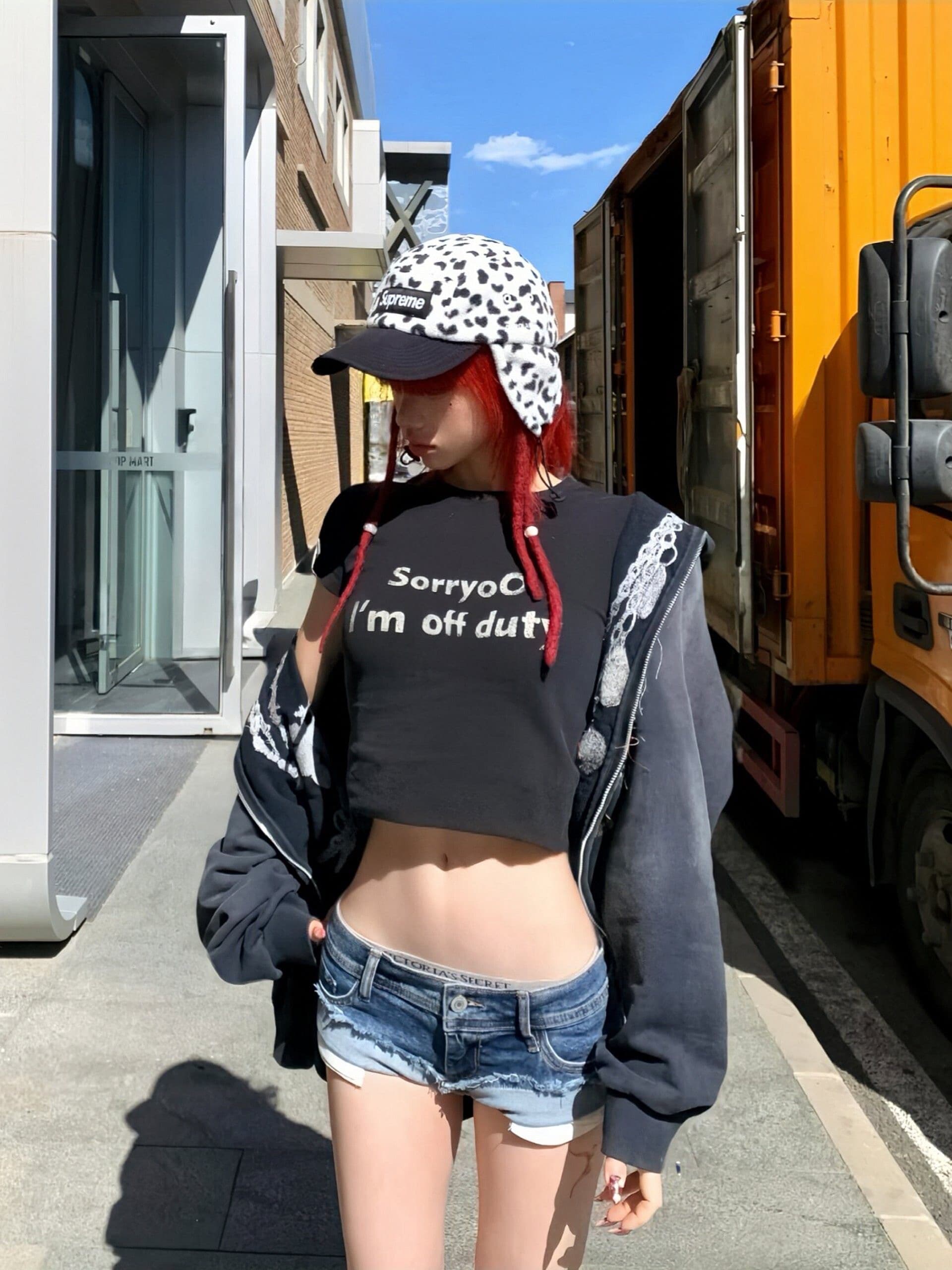 아메리칸 레트로 라운드 넥 핫걸 쇼트 스타일 프린트 반팔 티셔츠 이미지 3