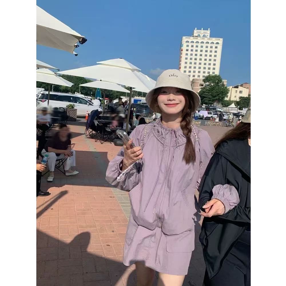 고급 센스 야외 스포츠 슈트 여성 여름 보라색 느긋한 바람 자외선 차단 요금 외투 미니 스커트 캐주얼 투피스 세트 상세 이미지 5