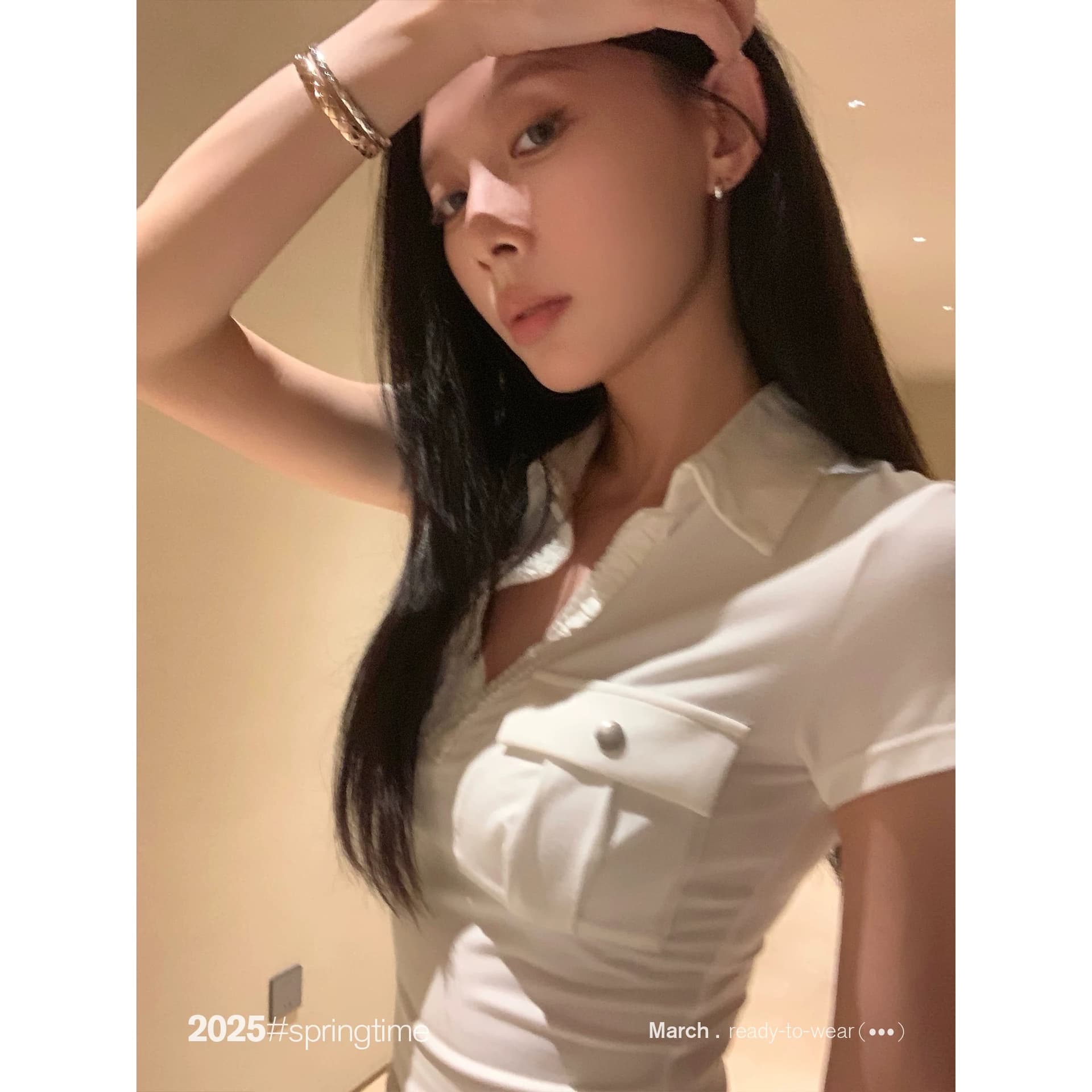 40 순면 92 면 8 암모니아 Lun 260 그램 V넥 주머니 티셔츠 여성 봄 새로운 섹시함 디자인 센스 몸매 가꾸기 이미지 4