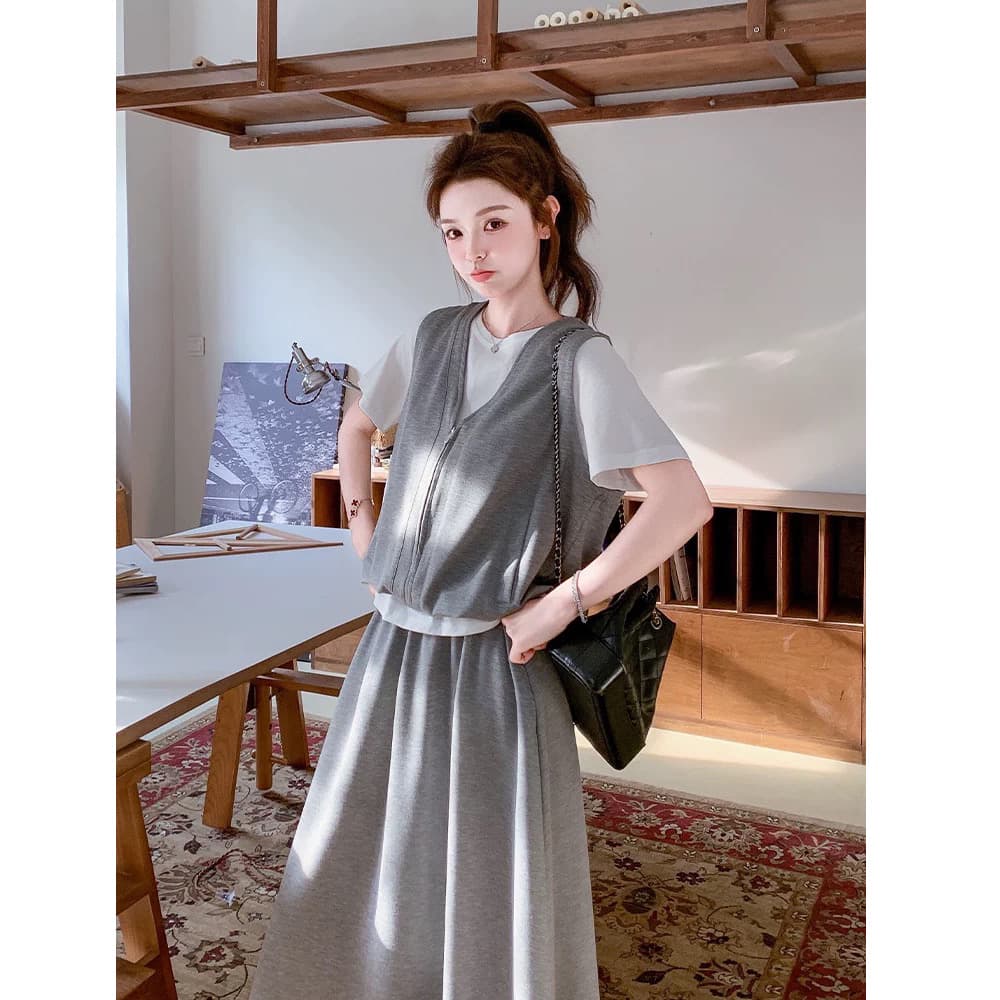 회색 패션 디자인 반팔 티셔츠 세트 드레스 2026 여름 한 루즈핏 캐주얼 반신 스커트 3종 세트 상세 이미지 5