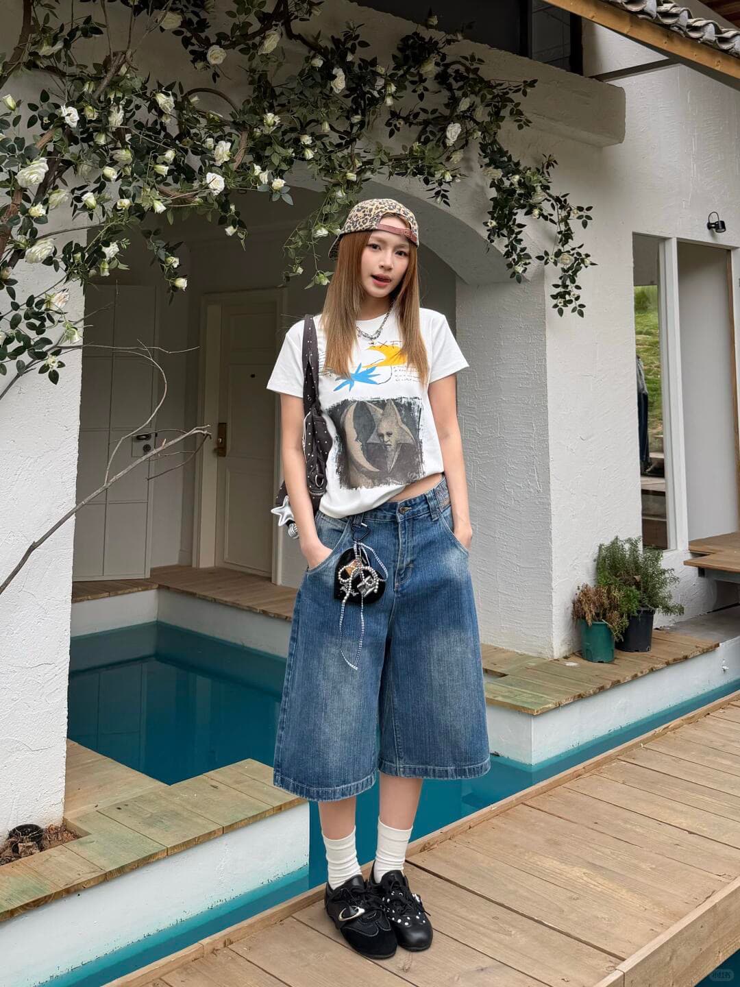 아메리칸 레트로 긍정적 인 어깨 라운드 넥 프린트 반팔 티셔츠 이미지 2