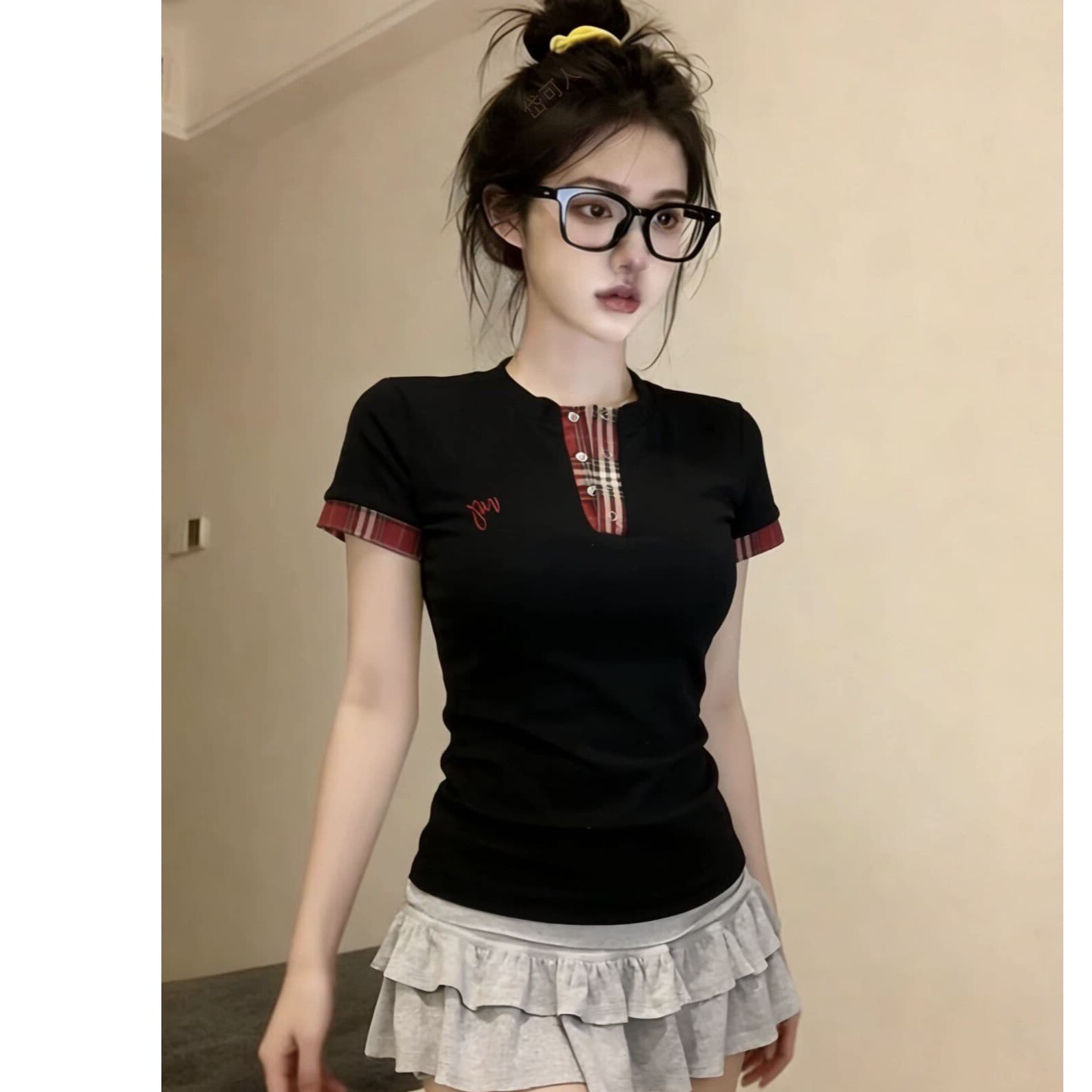 검정색 체크무늬 패치워크 자수 반팔 티셔츠 여성 여름 허리 수축 작은 키 몸매 가꾸기 맨위 상세 이미지 3