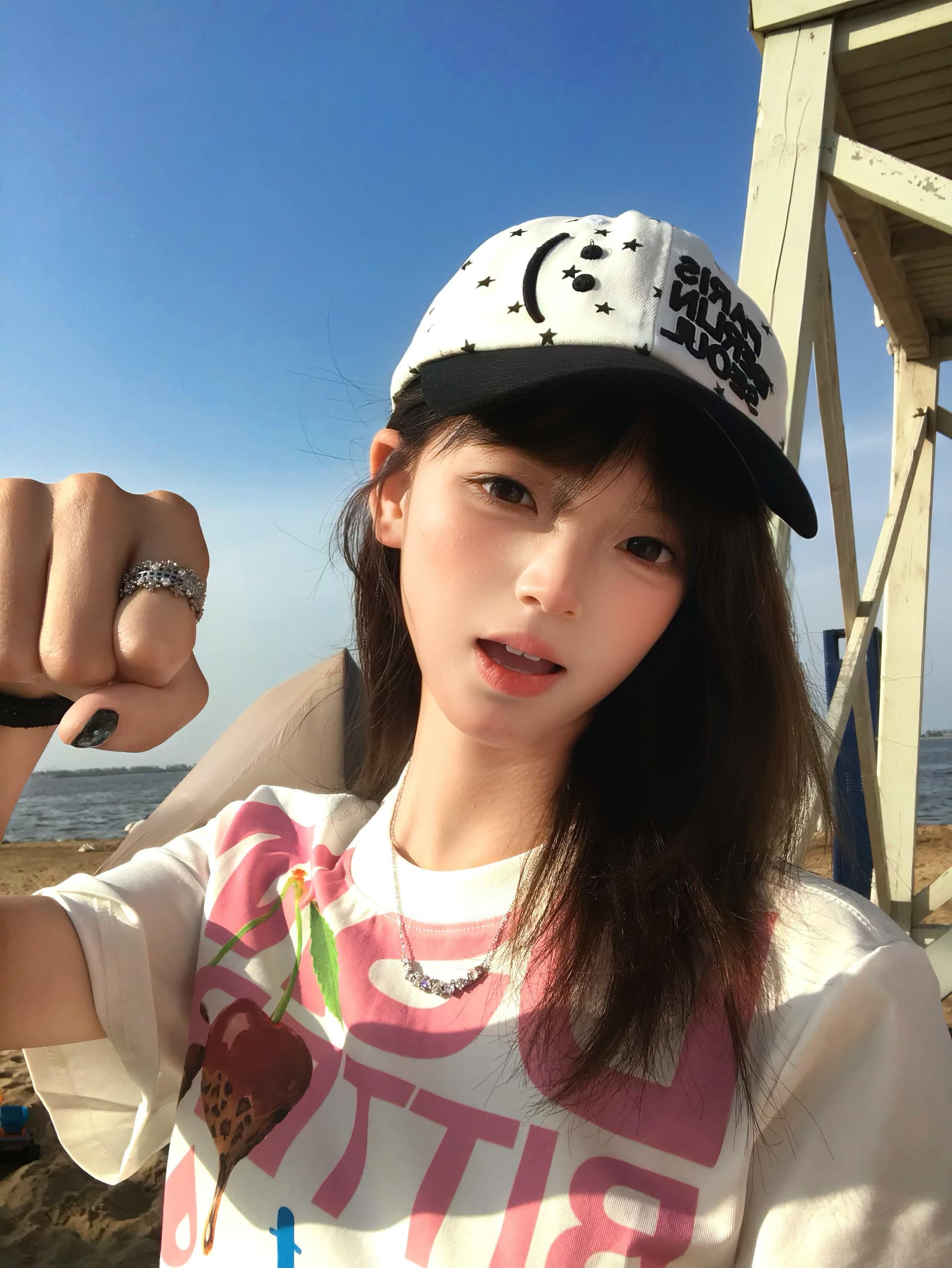 아메리칸 레트로 긍정적 인 어깨 라운드 넥 프린트 반팔 티셔츠 상세 이미지 3