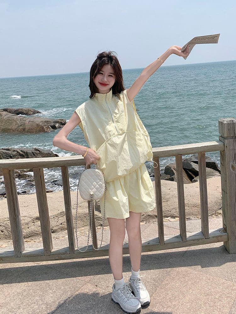 황색 한 부서 패션 캐주얼 바람 워크웨어 민소매 맨위 세트 여성 여름 2026 년 새로운 반바지 투피스 세트 상세 이미지 4