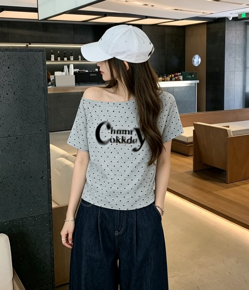 여름 새로운 한 부서 도트 무늬 비스듬한 칼라 오프숄더 프린트 섹션 반팔 티셔츠