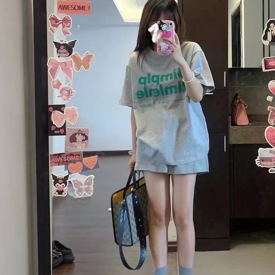 패션 다용도 한국 스타일 캐주얼 바람 알파벳 프린트 반팔 티셔츠 라운드 넥 루즈핏 다용도 반바지 투피스 세트 상세 이미지 3