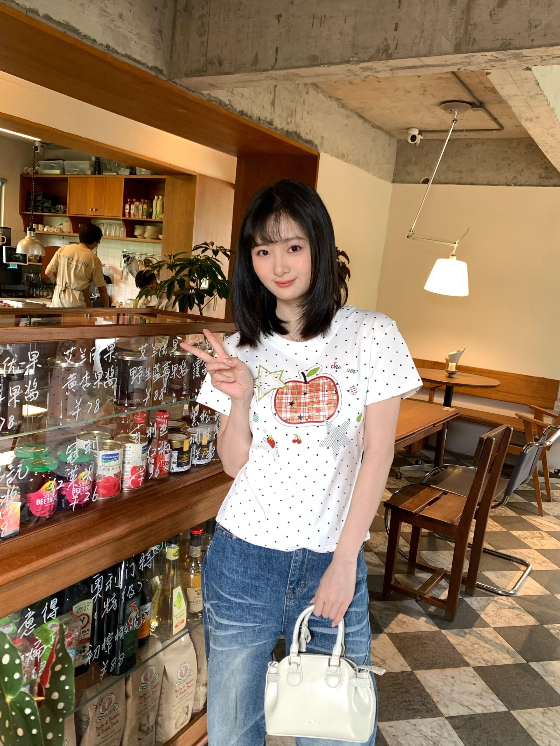220 그램 40 빗질하다 92 면 8 암모니아 Lun 이후 패키지 칼라 몸매 가꾸기 슬림해 보이는 긍정적 인 어깨 반팔 티셔츠