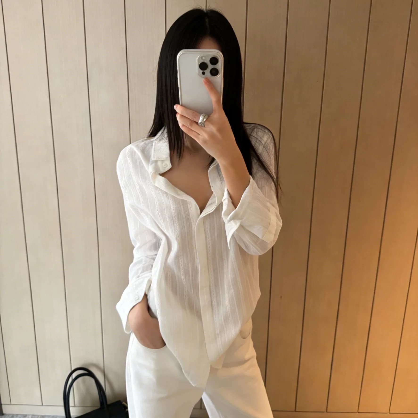 프랑스식 고급 센스 화이트 긴팔 여성 셔츠 봄 여름 새로운 얇은 스타일 출퇴근 다용도 캐주얼 품격 자외선 차단 맨위 이미지 3