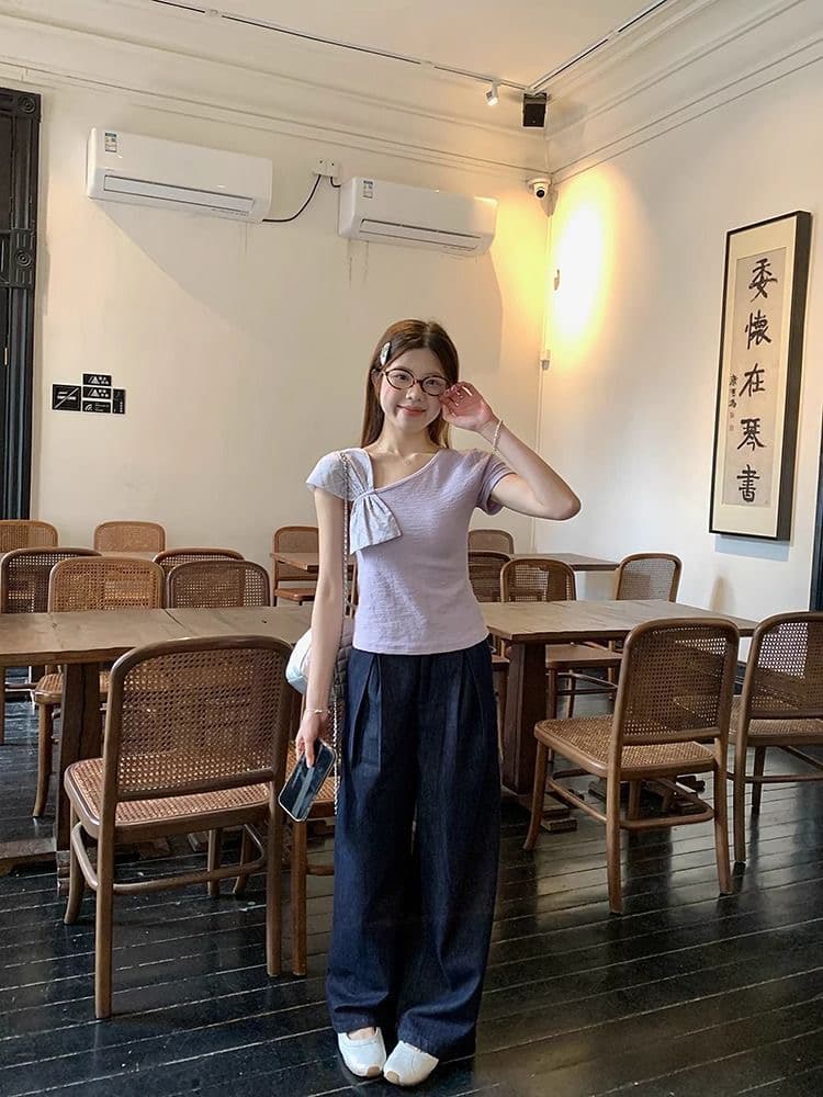 원본 주름 주름 면 원단 나비 매듭 비스듬한 어깨 반팔 맨위 여성 짧은 몸매 가꾸기 맨위 상세 이미지 3