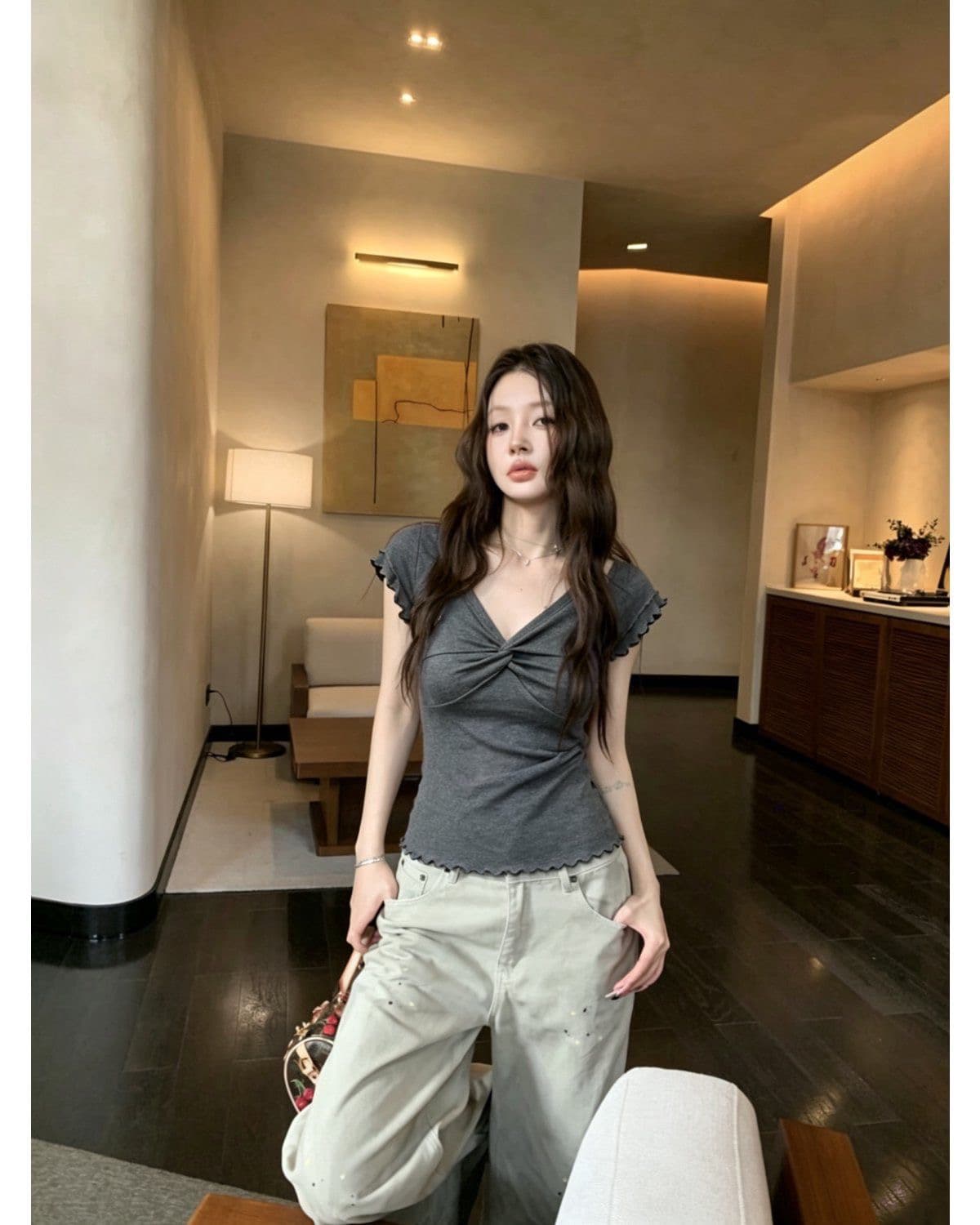 모달 260 그램 사람들 면 원본 것 여름 순수한 욕망 바람 비틀림 V넥 몸매 가꾸기 반팔 티셔츠 상세 이미지 4