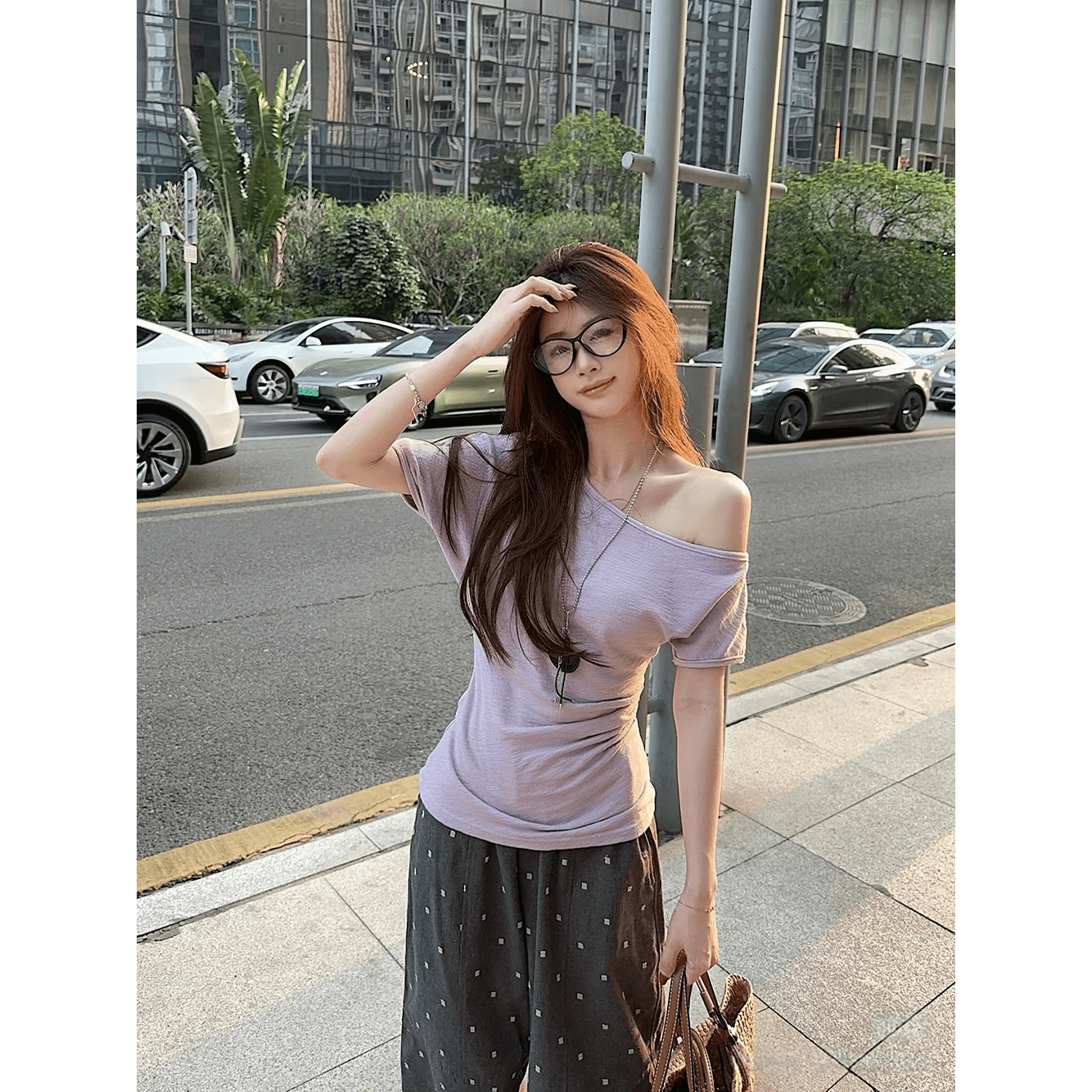 광저우 원단 비스듬한 칼라 반팔 티셔츠 여성 의류 봄 여름 한 부서 허리 수축 오프숄더 달콤한 이미지 5