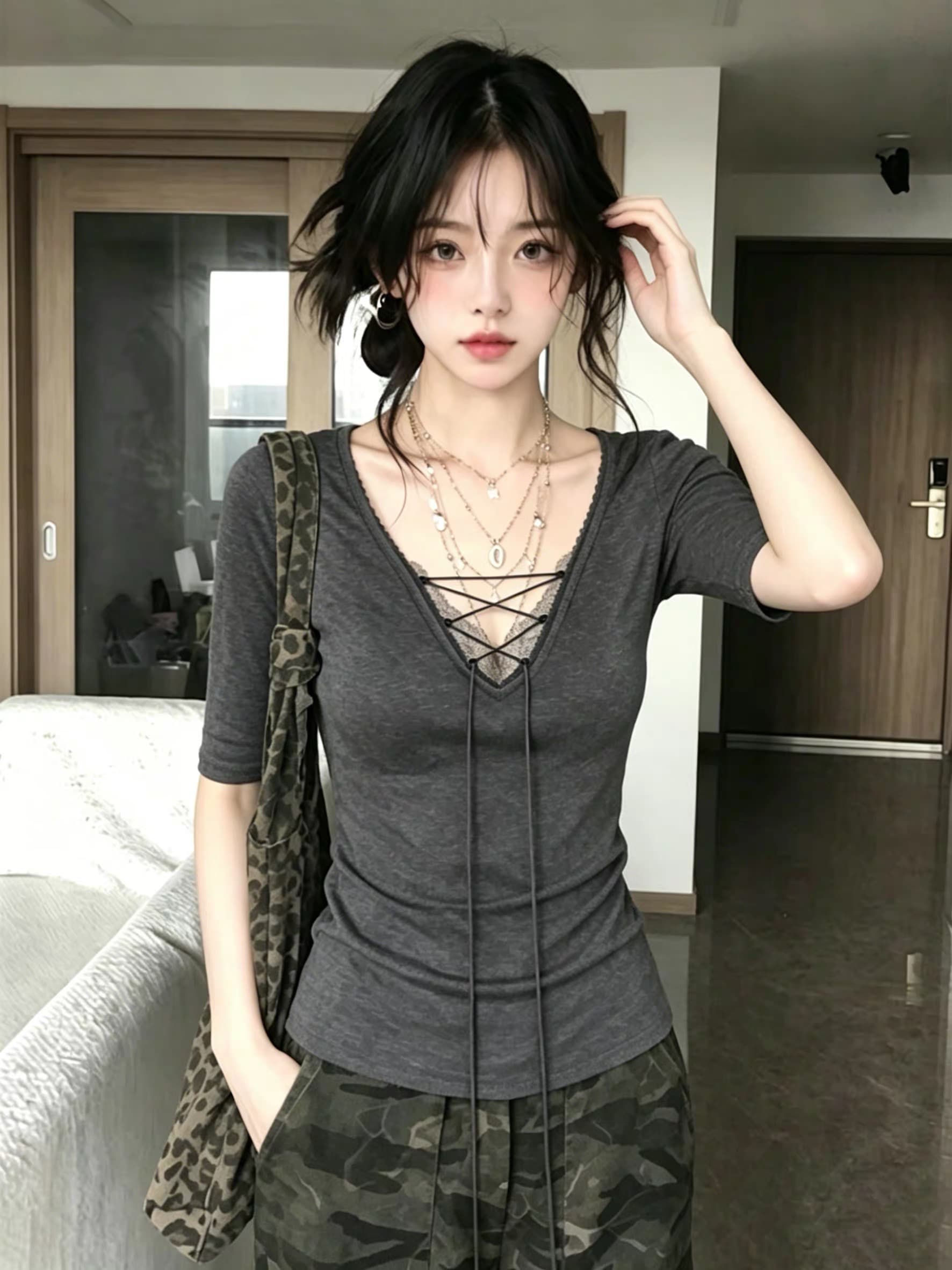 40 오스트리아 세대 서울 210 그램 순면 핫걸 V넥 레이스 레이스업 티셔츠 여성 여름 디자인 센스 맨위 이미지 2