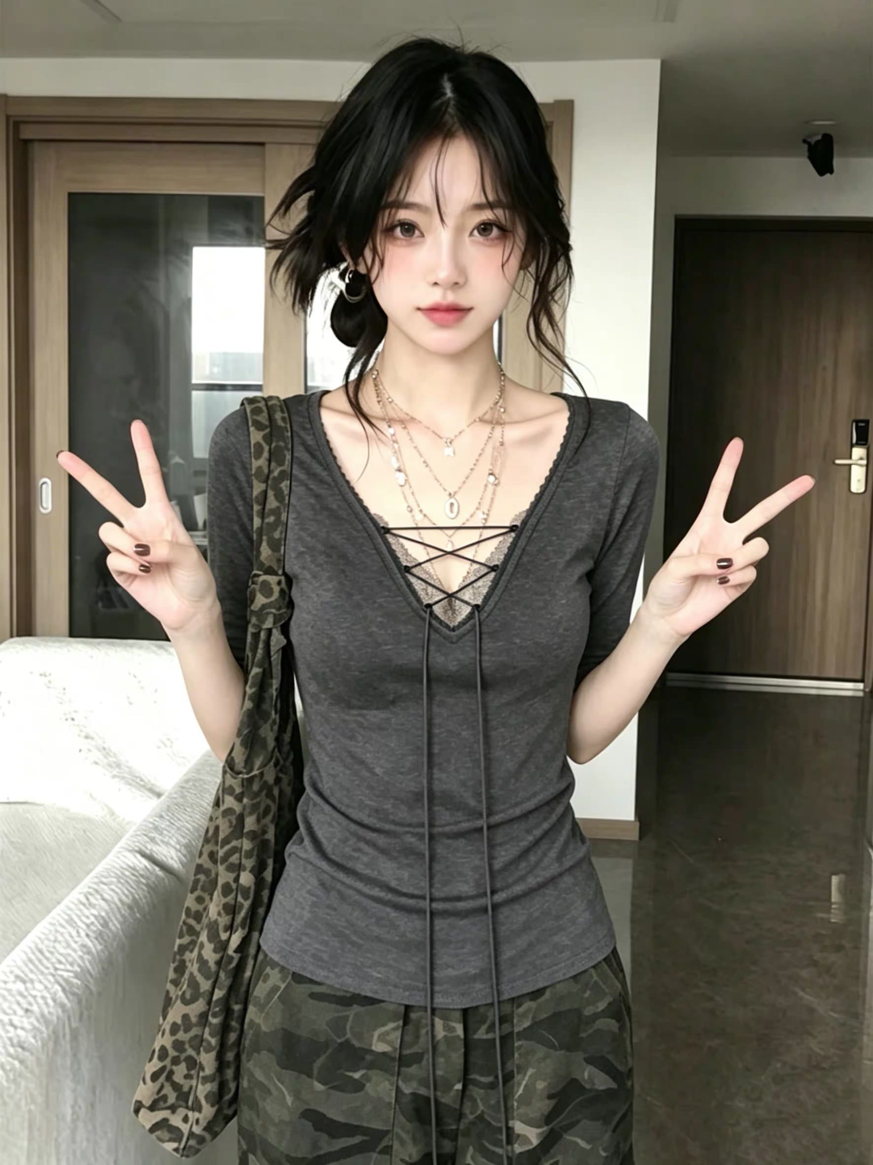 40 오스트리아 세대 서울 210 그램 순면 핫걸 V넥 레이스 레이스업 티셔츠 여성 여름 디자인 센스 맨위 이미지 3