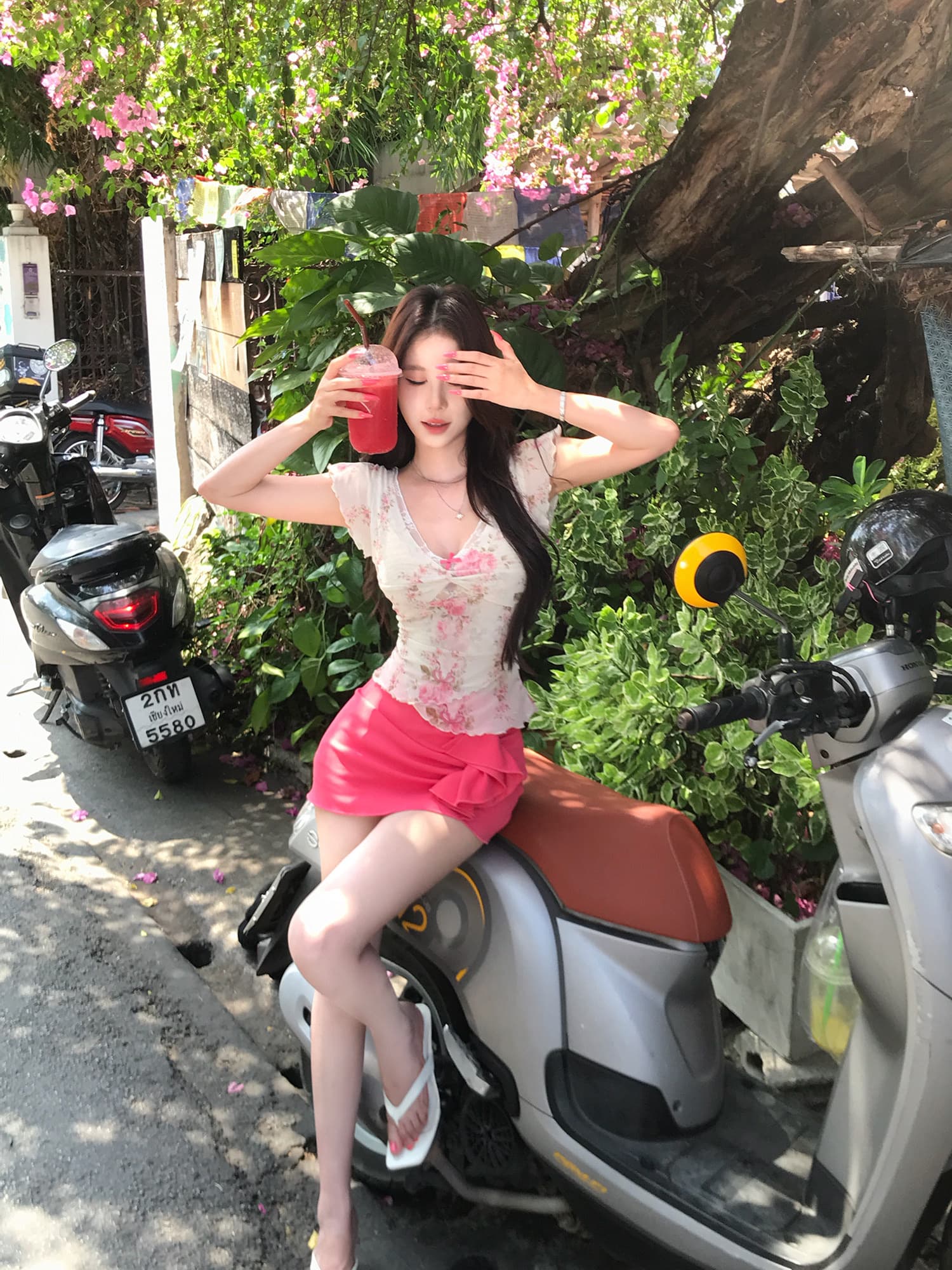 얕은 쇼어 책 제인 달콤한 매운맛 섹시함 꽃무늬 레이스 V넥 맨위 여성 여름 달콤함 순수한 욕망 반팔 상세 이미지 5
