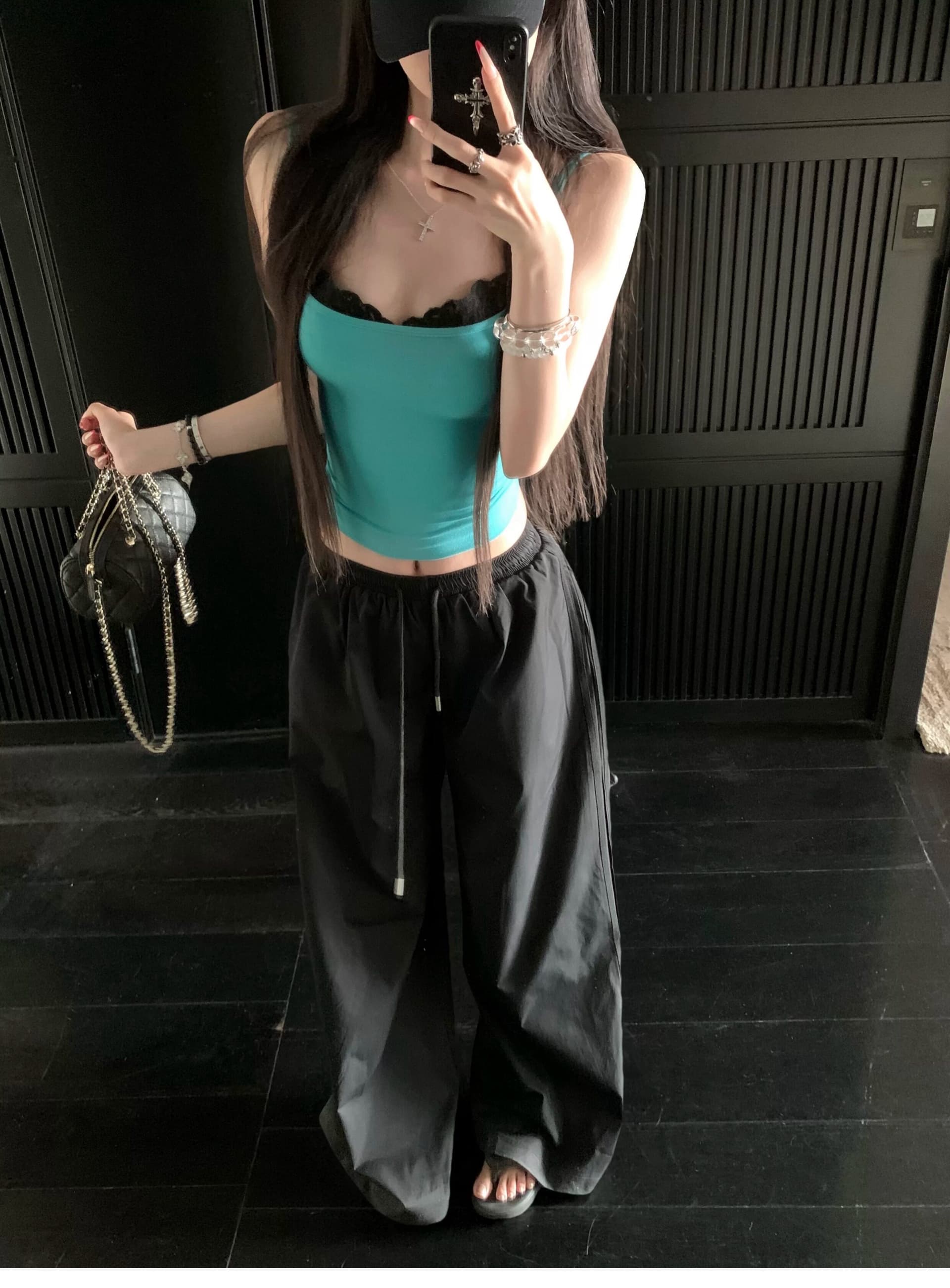 페이크 레이어드 레이스 조각 섹시함 캐미솔 이미지 3