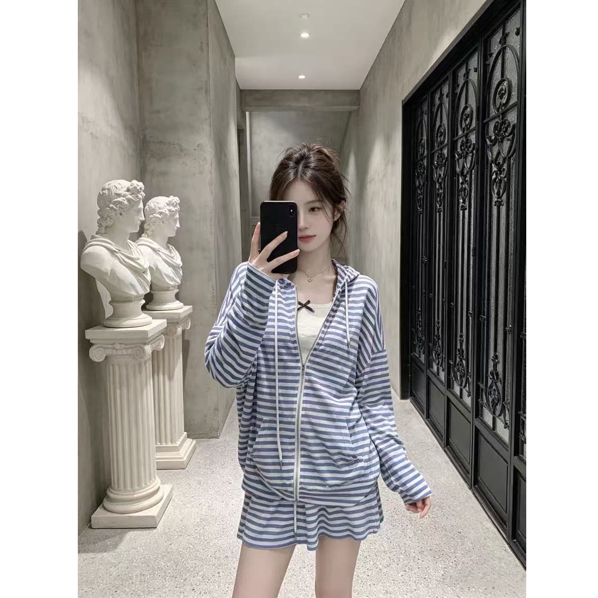 2026 슈퍼 화재 캐주얼 세트 여성 여름 루즈핏 ins 바람 고급 센스 자외선 차단 카디건 코트 반바지 투피스 세트 상세 이미지 2