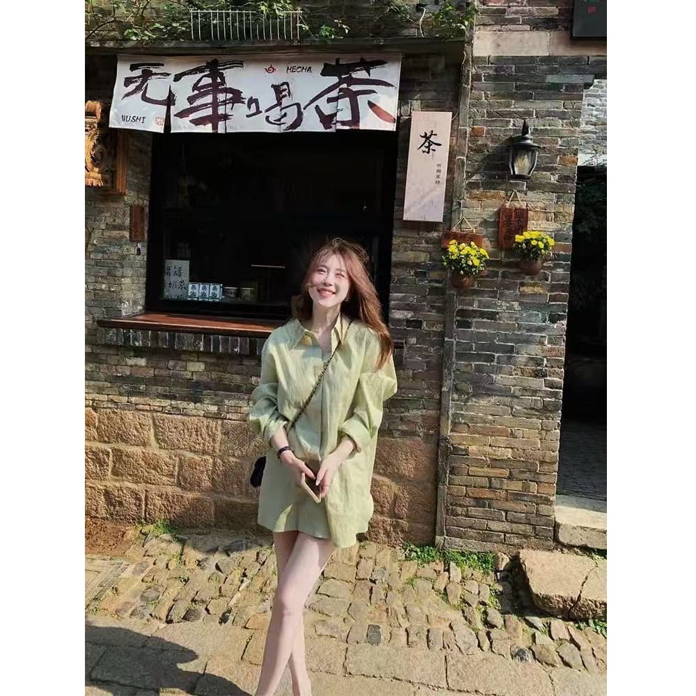 녹색 폴로 칼라 긴팔 셔츠 반바지 세트 여성 여름 새로운 루즈핏 오래된 돈 바람 품격 자외선 차단 셔츠 투피스 세트