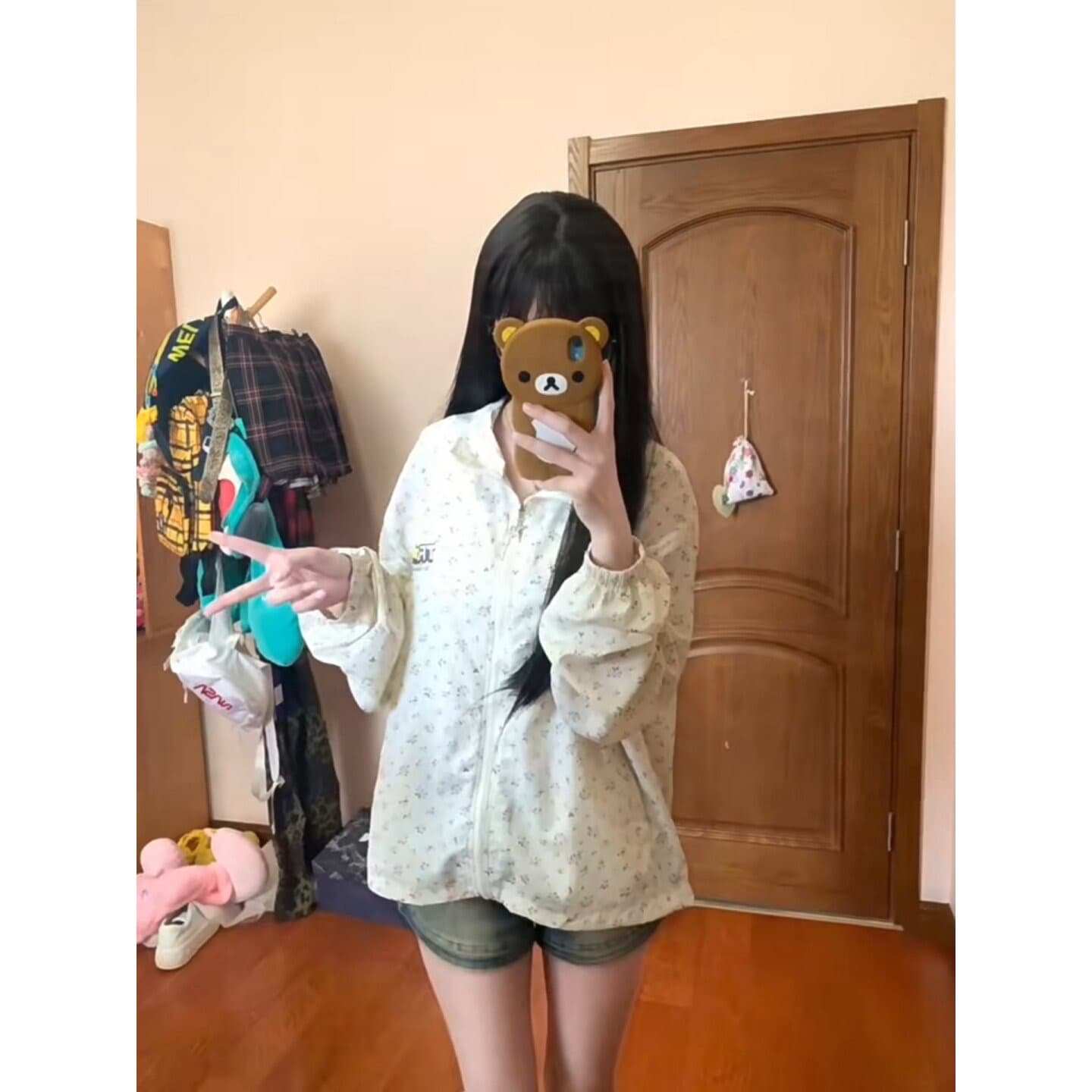 한 부서 얕은 꽃무늬 스탠드 칼라 자외선 차단 재킷 이미지 4