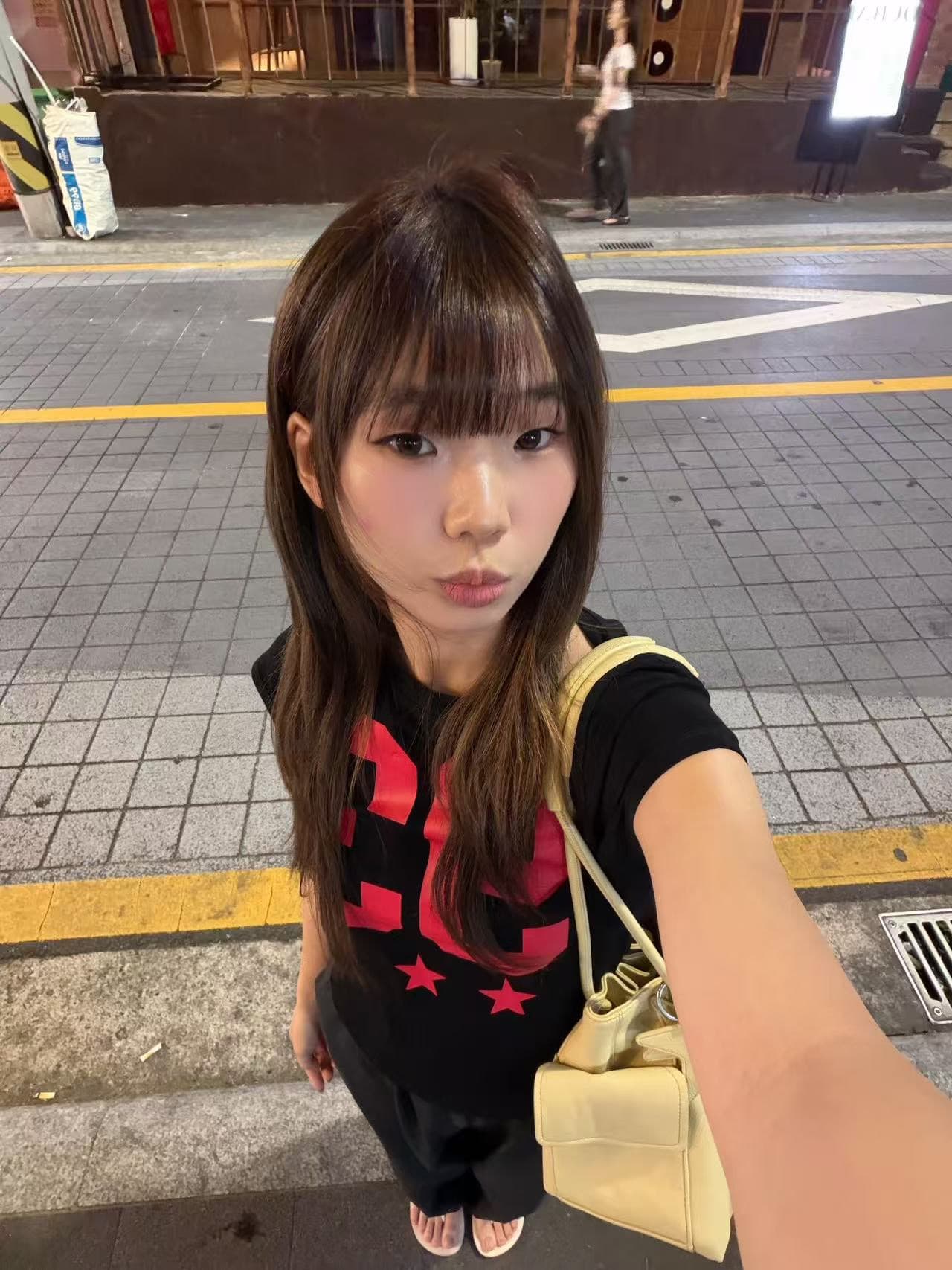 아메리칸 레트로 긍정적 인 어깨 라운드 넥 프린트 반팔 티셔츠 상세 이미지 1