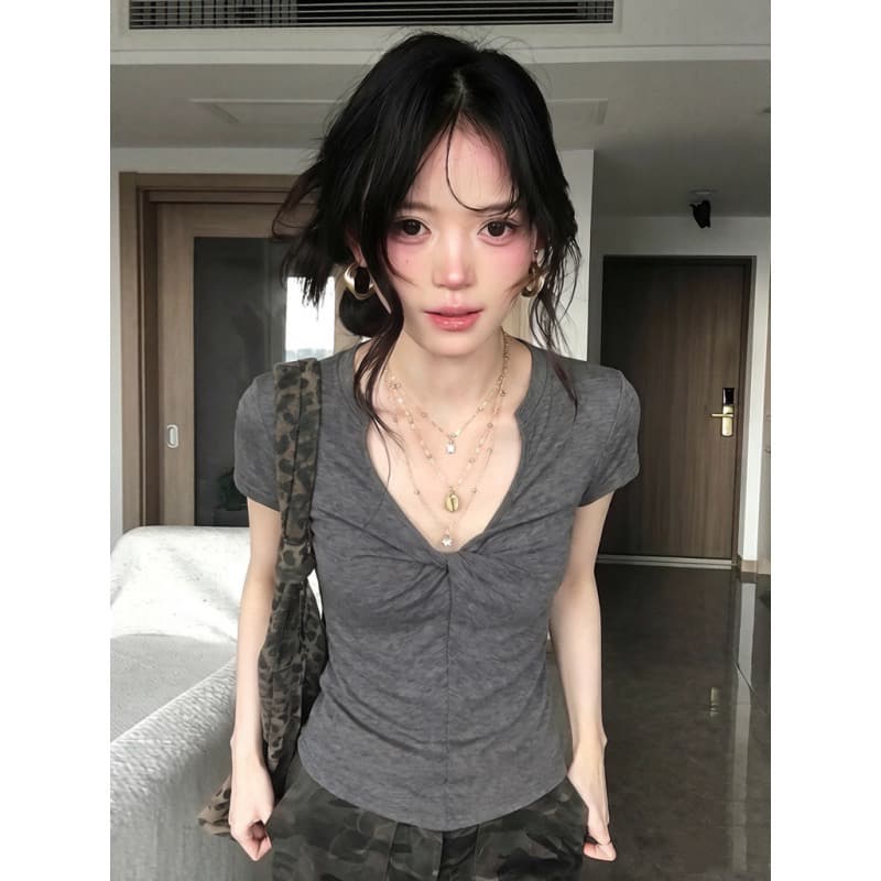 원본 원단 것 회색 V넥 비틀림 긍정적 인 어깨 반팔 티셔츠 여성 여름 맨위 상세 이미지 3