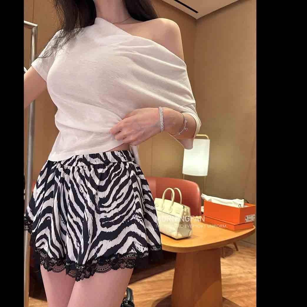 원본 새틴 펄럭 이는 바지 장난기 넘치는 슬림해 보이는 4 가지 색상 새틴 레이스 반바지 무료 가벼움 그레이트 착용 상세 이미지 2