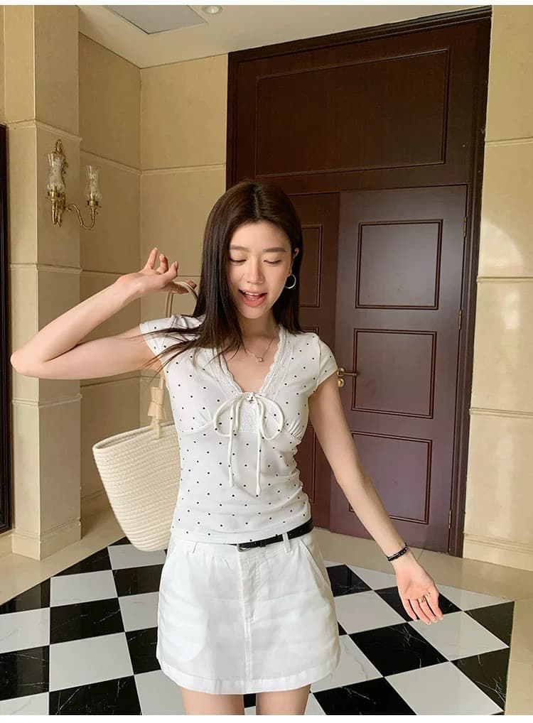 260 그램 와 사고 방식 여름 새로운 도트 무늬 V넥 레이스 측면 반팔 티셔츠 여성 짧은 몸매 가꾸기 슬림해 보이는 맨위 상세 이미지 4