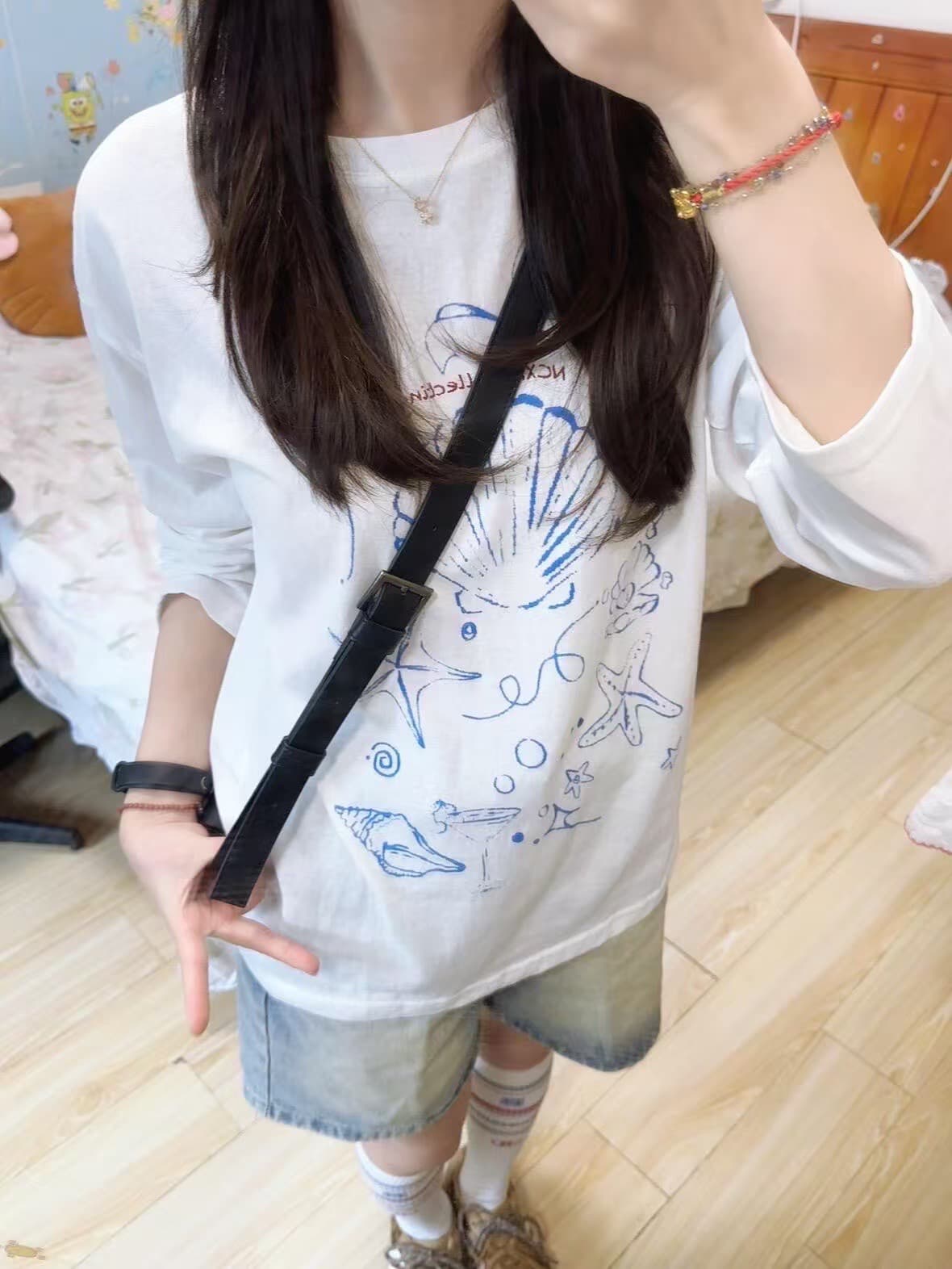210 그램 21 이후 패키지 칼라 프린트 가을 의상 긴팔 티셔츠 여성 루즈핏 순면 라운드 넥 맨위 상세 이미지 3