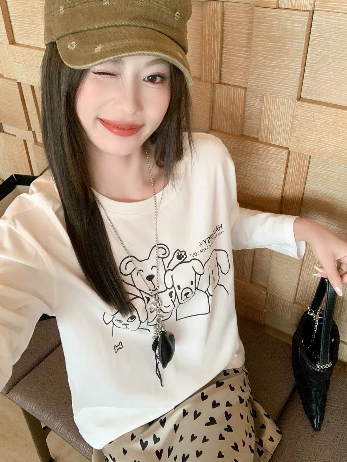 210 그램 21 이후 패키지 칼라 프린트 가을 의상 긴팔 티셔츠 여성 루즈핏 순면 라운드 넥 맨위 상세 이미지 4