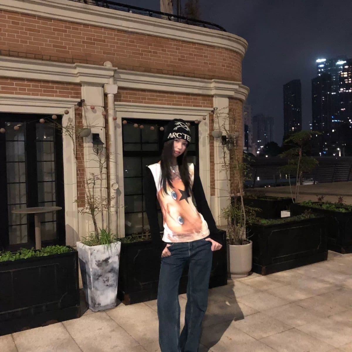 가을 아메리칸 핫걸 펑크 오리지널 디자인 프린트 이문화 프린트 긴팔 티셔츠 몸매 가꾸기 슬림해 보이는 맨위 ins 상세 이미지 8