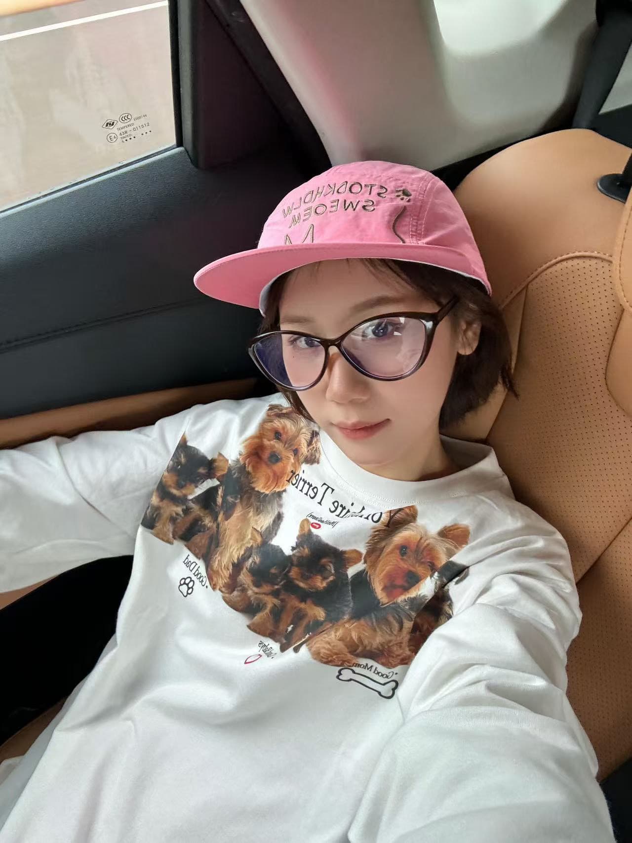 높은 품질 순면 200그램 21 빗질하다 정밀 프린트 가을 루즈핏 긴팔 티셔츠 여성 상세 이미지 3