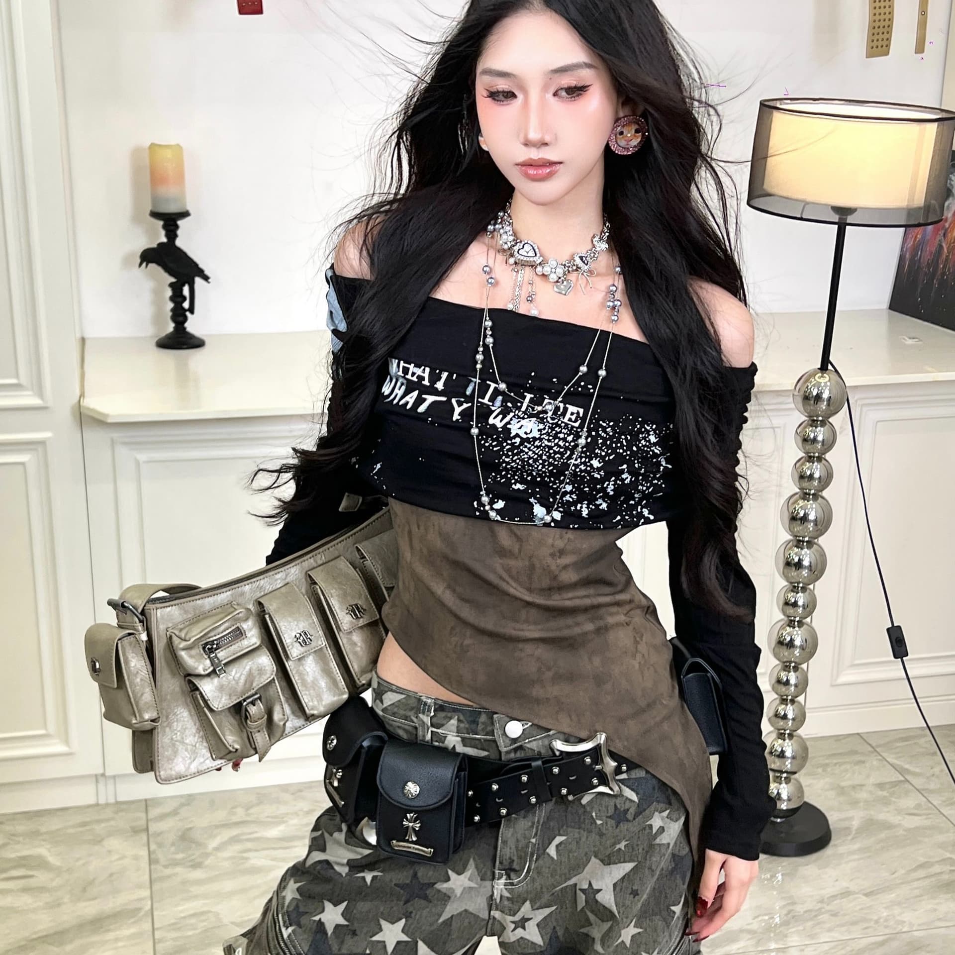 아메리칸 핫걸 레트로 패치워크 y2k 긴팔 티셔츠 여성 블라우스 페이크 레이어드 슬림해 보이는 오프숄더 디자인 센스 허리 수축 맨위 상세 이미지 3