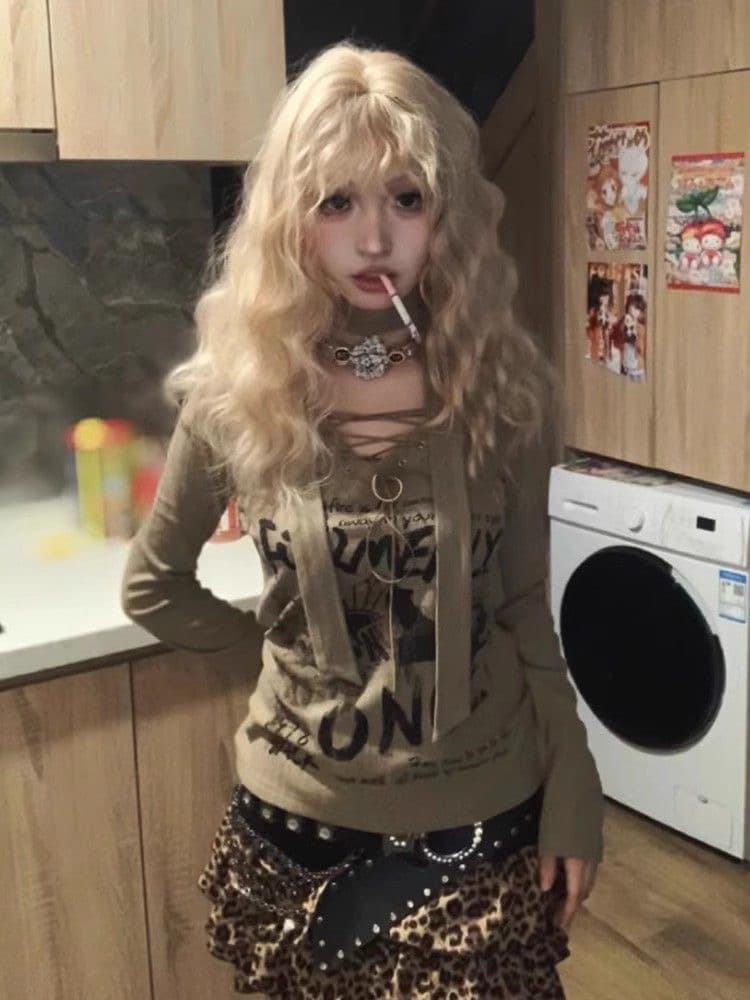 아메리칸 핫걸 레트로 마 오래된 알파벳 프린트 가을 긴팔 V넥 오픈 가디건 티셔츠 디자인 센스 외부 가져 가라. 슬림해 보이는 맨위 상세 이미지 1