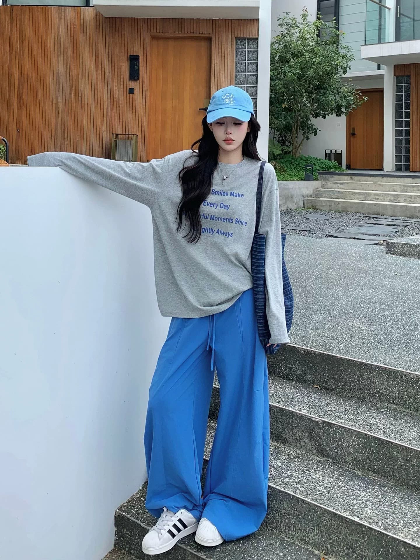 아메리칸 느긋한 순면 회색 긴팔 티셔츠 여성 이른 가을 루즈핏 라운드 넥 맨위 이미지 2