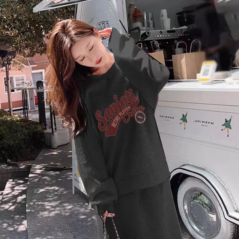 항구 바람 작은 대중 다용도 루즈핏 풀오버 스웨트셔츠 캐주얼 반신 스커트 패션 투피스 세트 상세 이미지 3