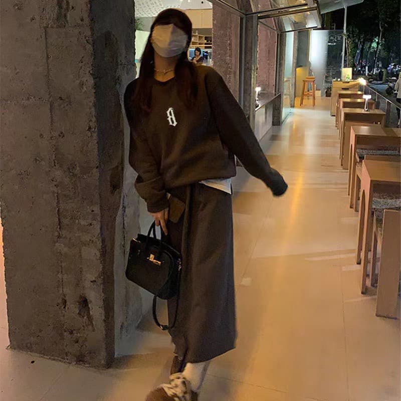 항구 바람 작은 대중 다용도 루즈핏 풀오버 스웨트셔츠 캐주얼 반신 스커트 패션 투피스 세트