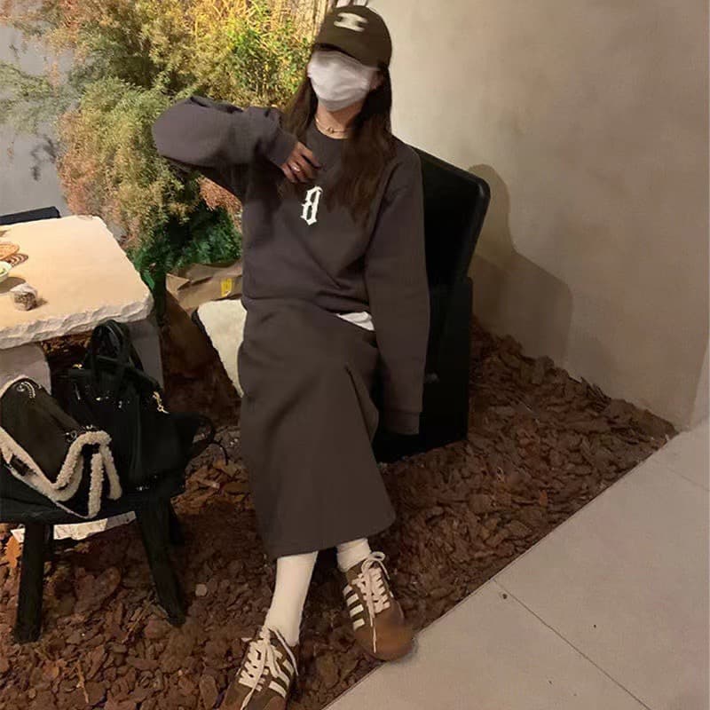 항구 바람 작은 대중 다용도 루즈핏 풀오버 스웨트셔츠 캐주얼 반신 스커트 패션 투피스 세트 이미지 5